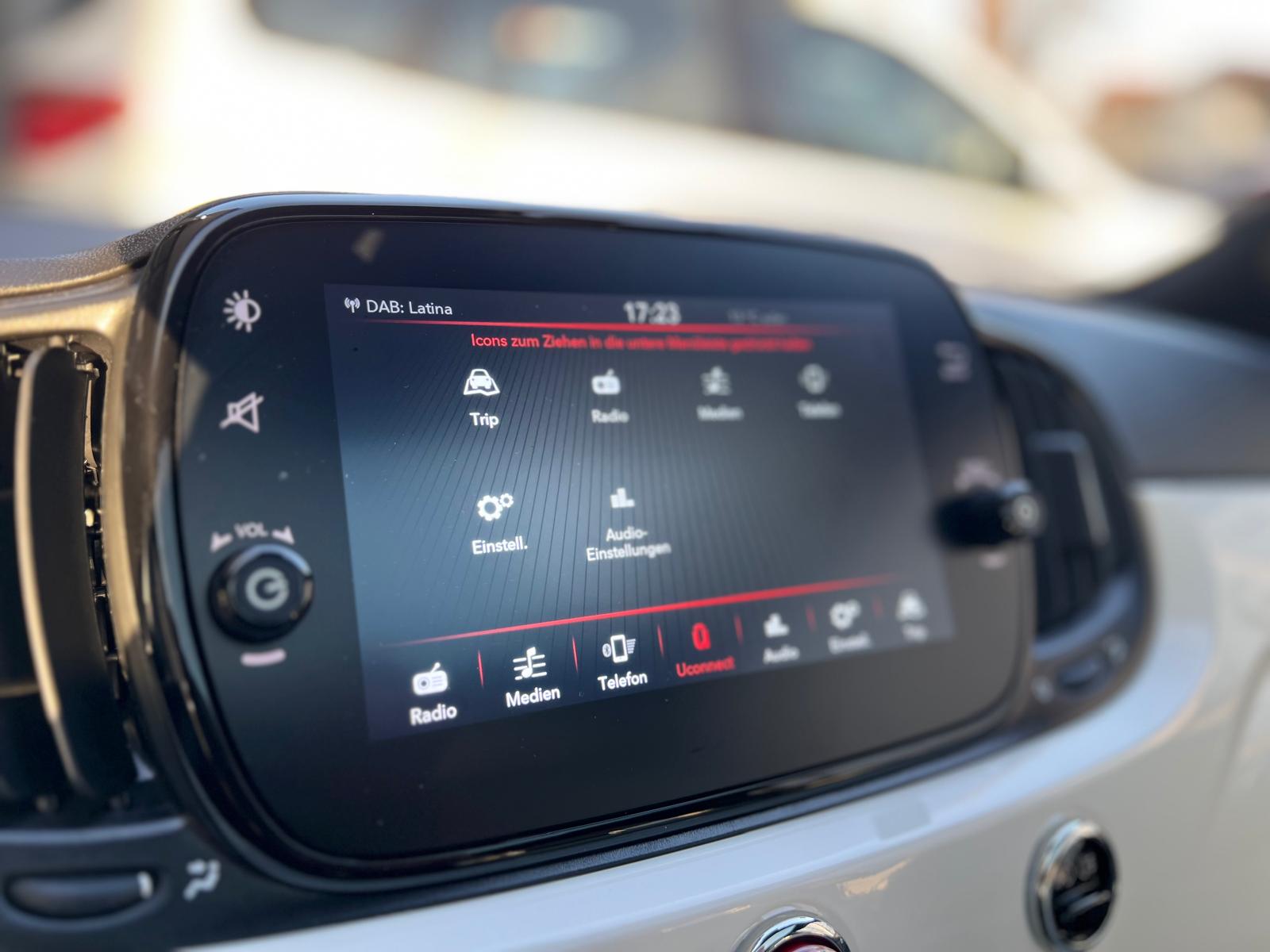 FIAT 500 1.0 Hybrid Dolcevita-image-12