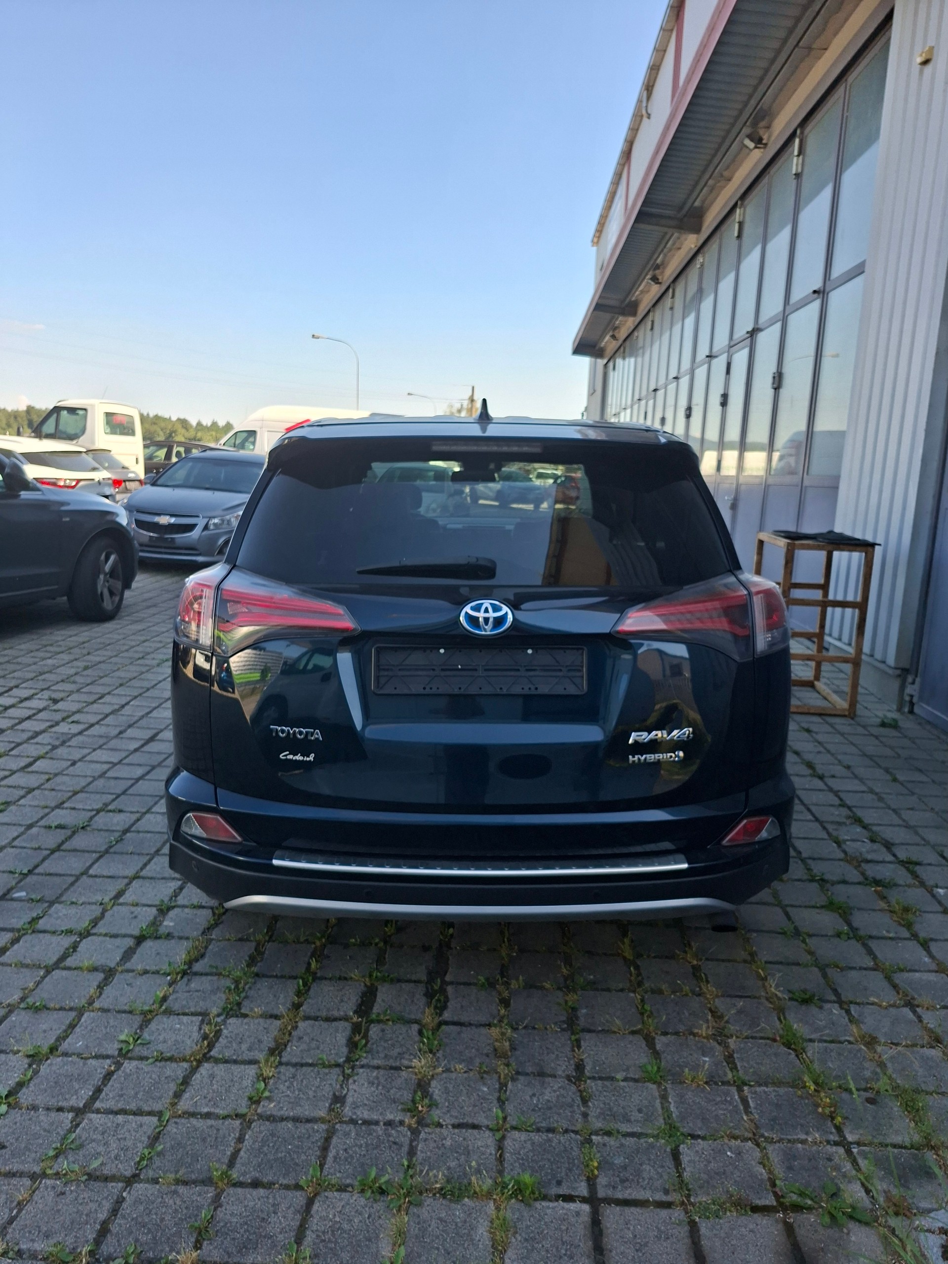 TOYOTA RAV-4 2.5 HSD Sol e-CVT-image-2