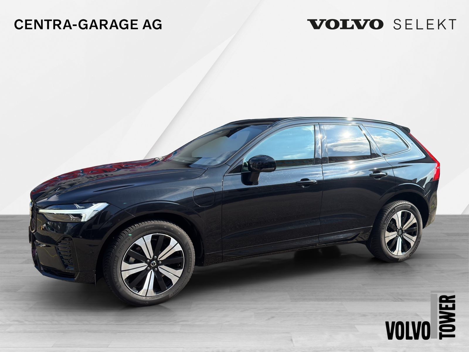 VOLVO XC60 T8 eAWD PluginHybrid Plus Dark Geartronic-image-0