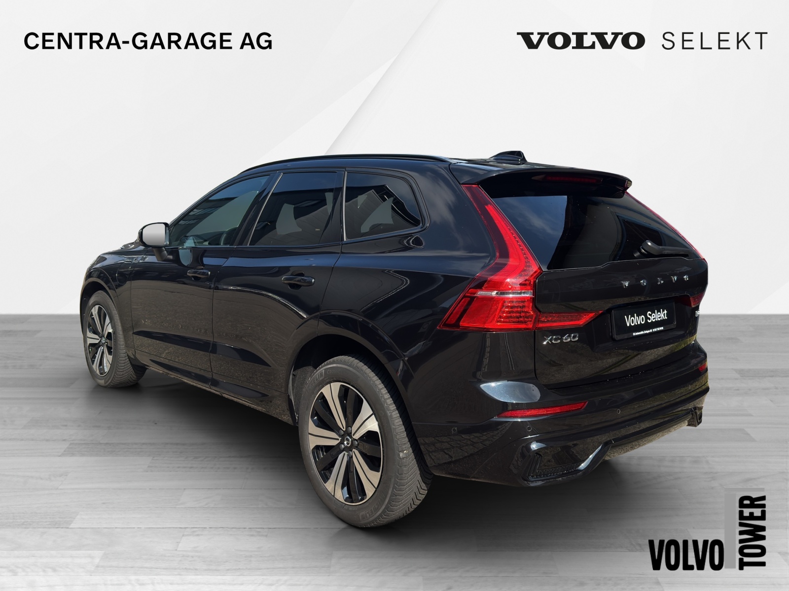 VOLVO XC60 T8 eAWD PluginHybrid Plus Dark Geartronic-image-5