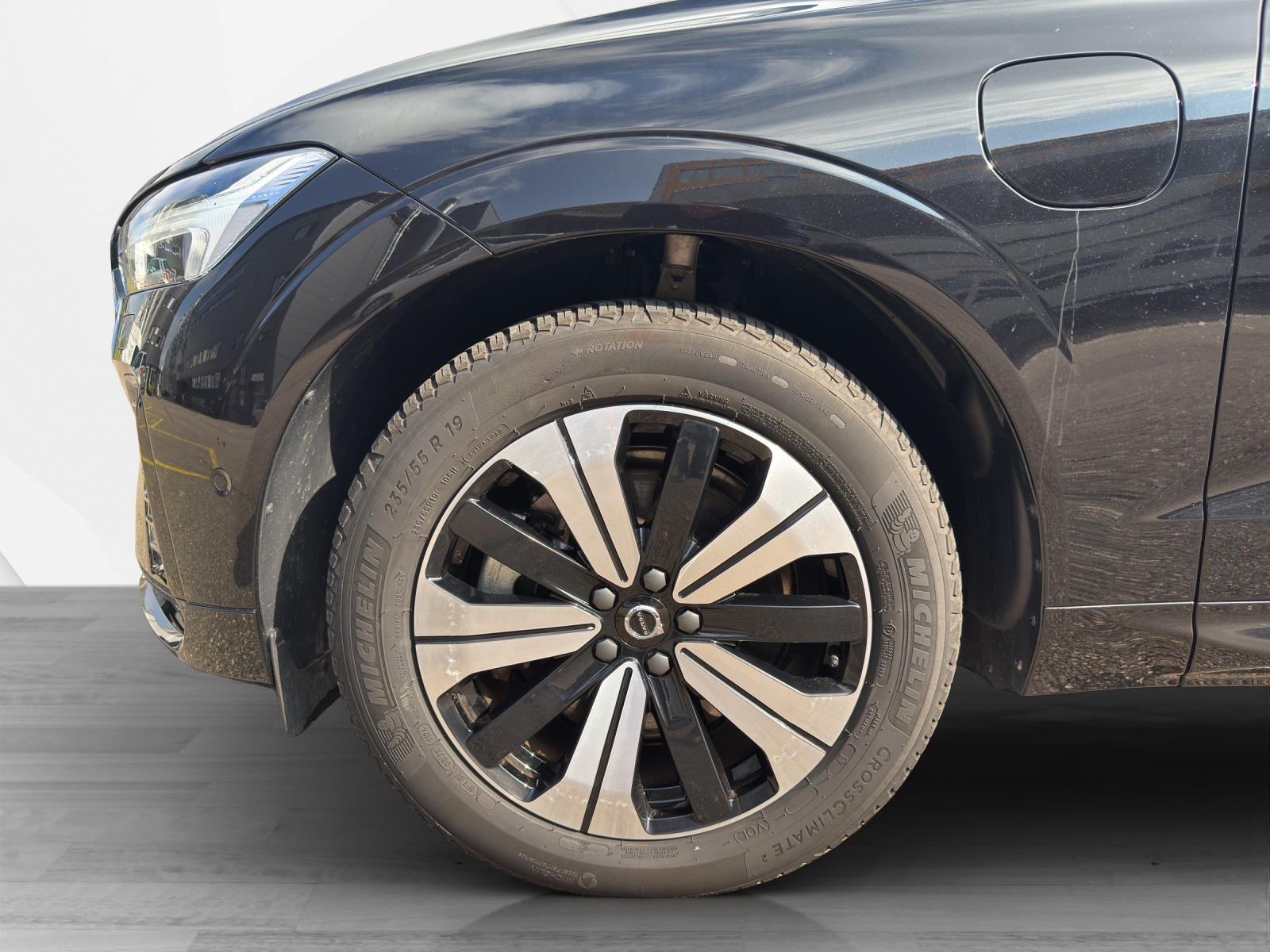 VOLVO XC60 T8 eAWD PluginHybrid Plus Dark Geartronic-image-17