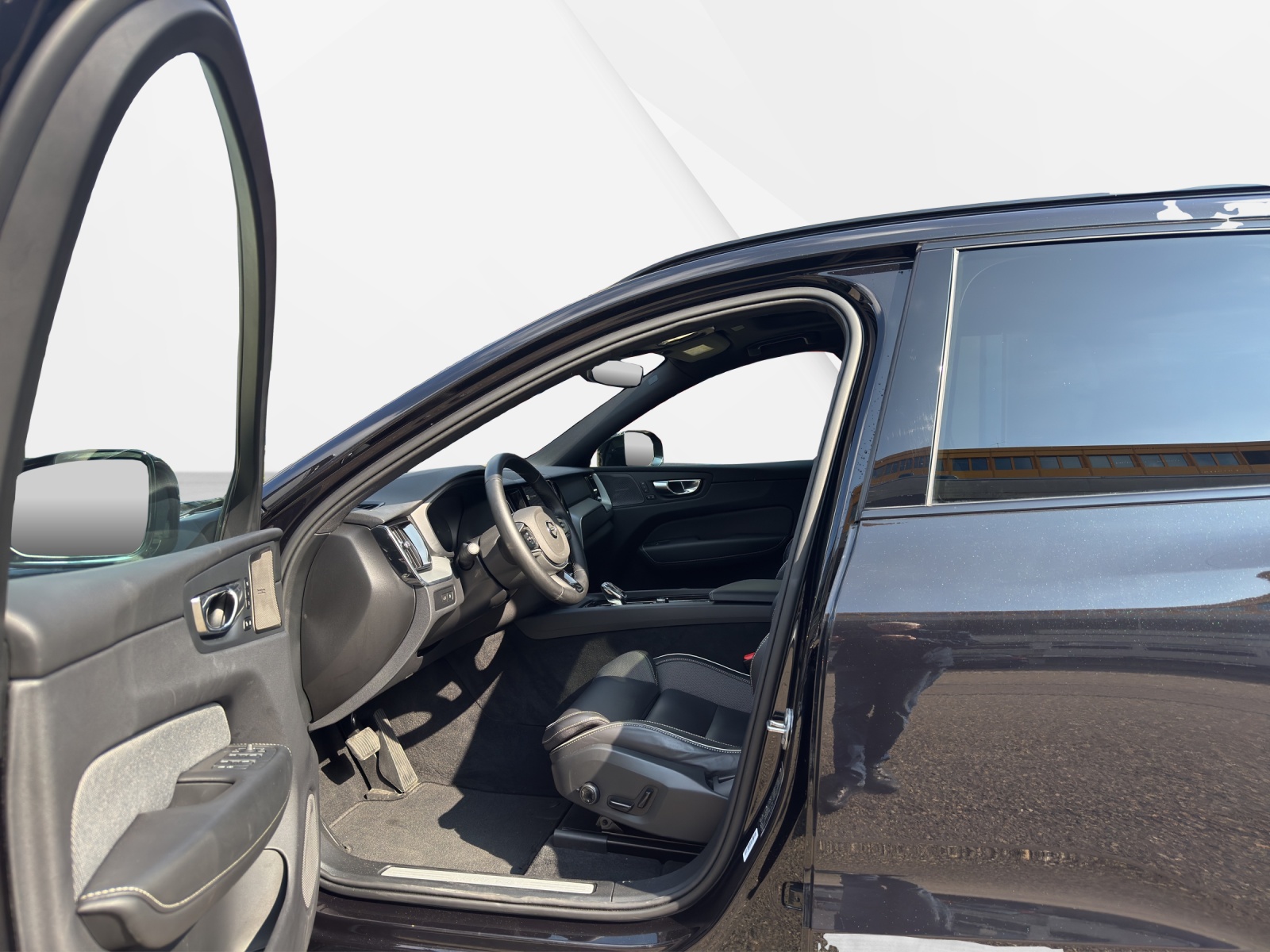 VOLVO XC60 T8 eAWD PluginHybrid Plus Dark Geartronic-image-8