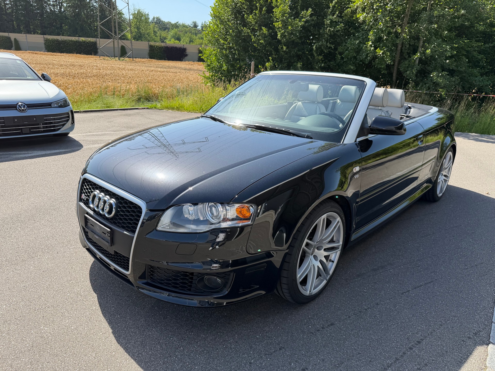 AUDI RS4 Cabriolet 4.2 V8 quattro-image-5