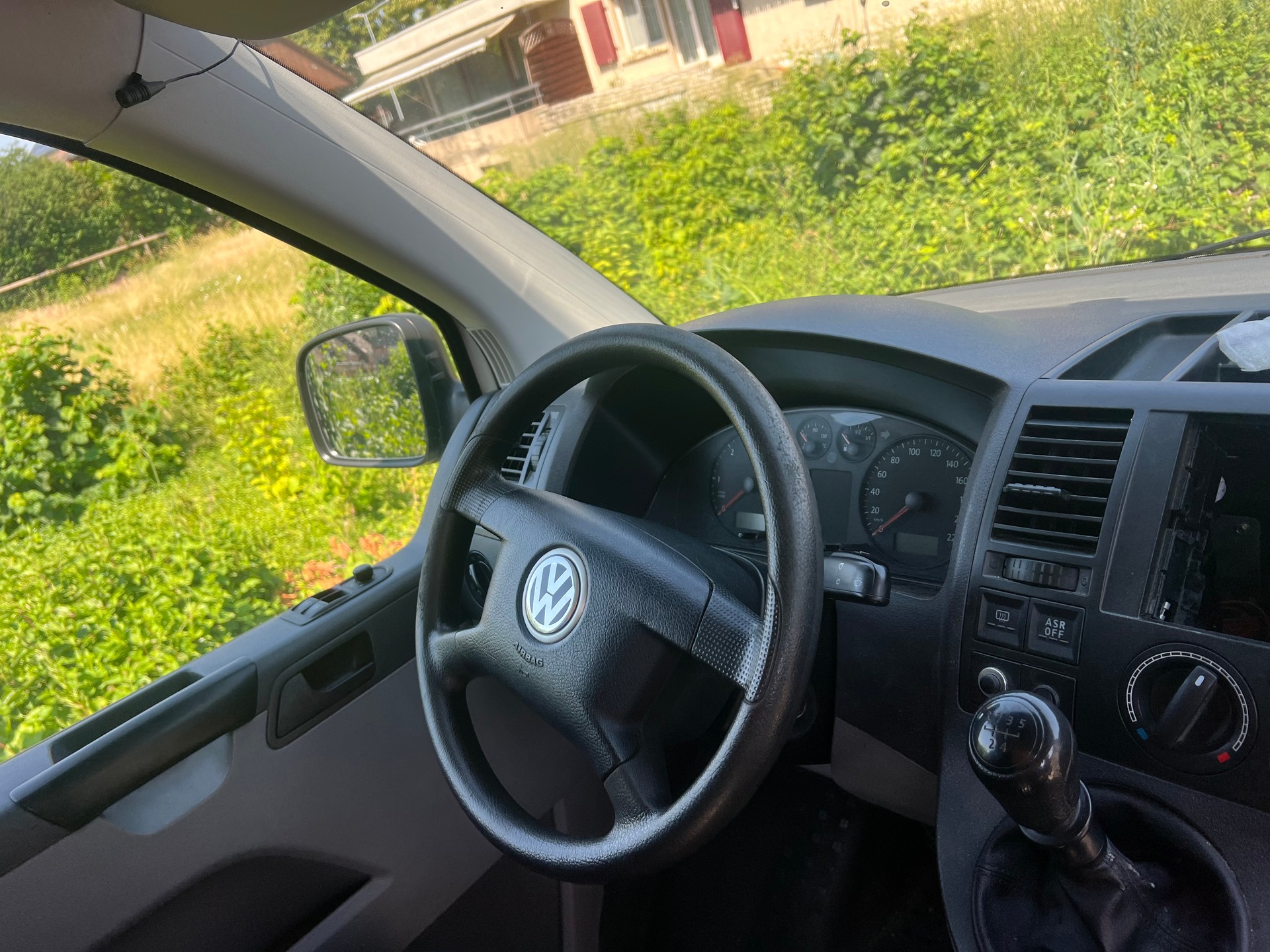 VW T5 1.9 TDI PD-image-7