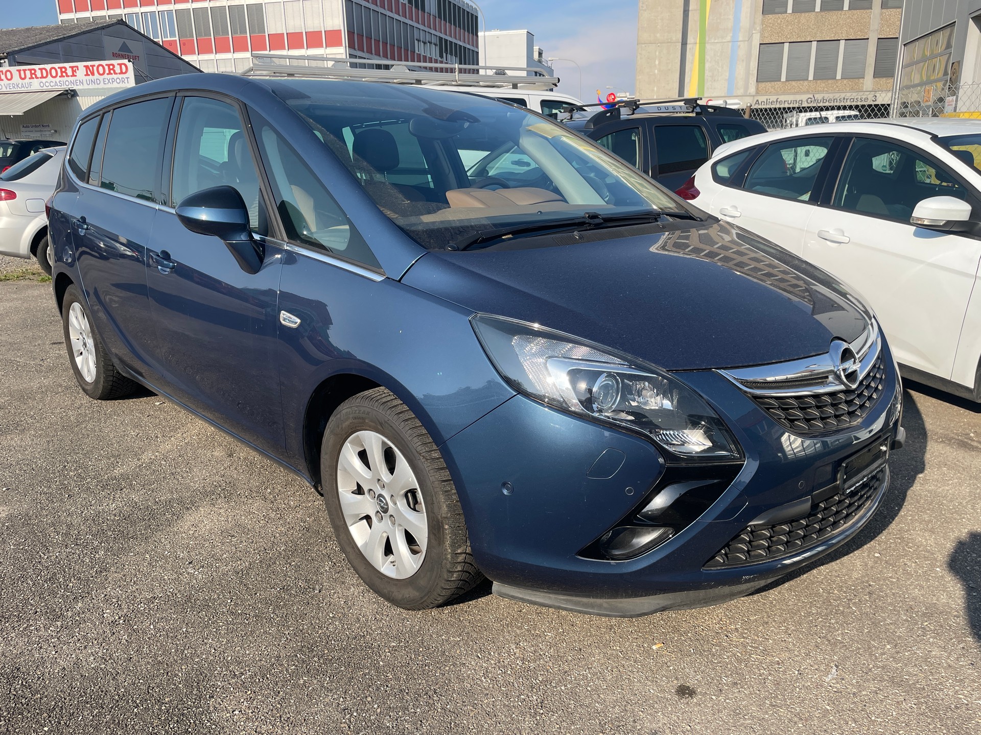 OPEL Zafira Tourer 1.6 CDTi Cosmo-image-2
