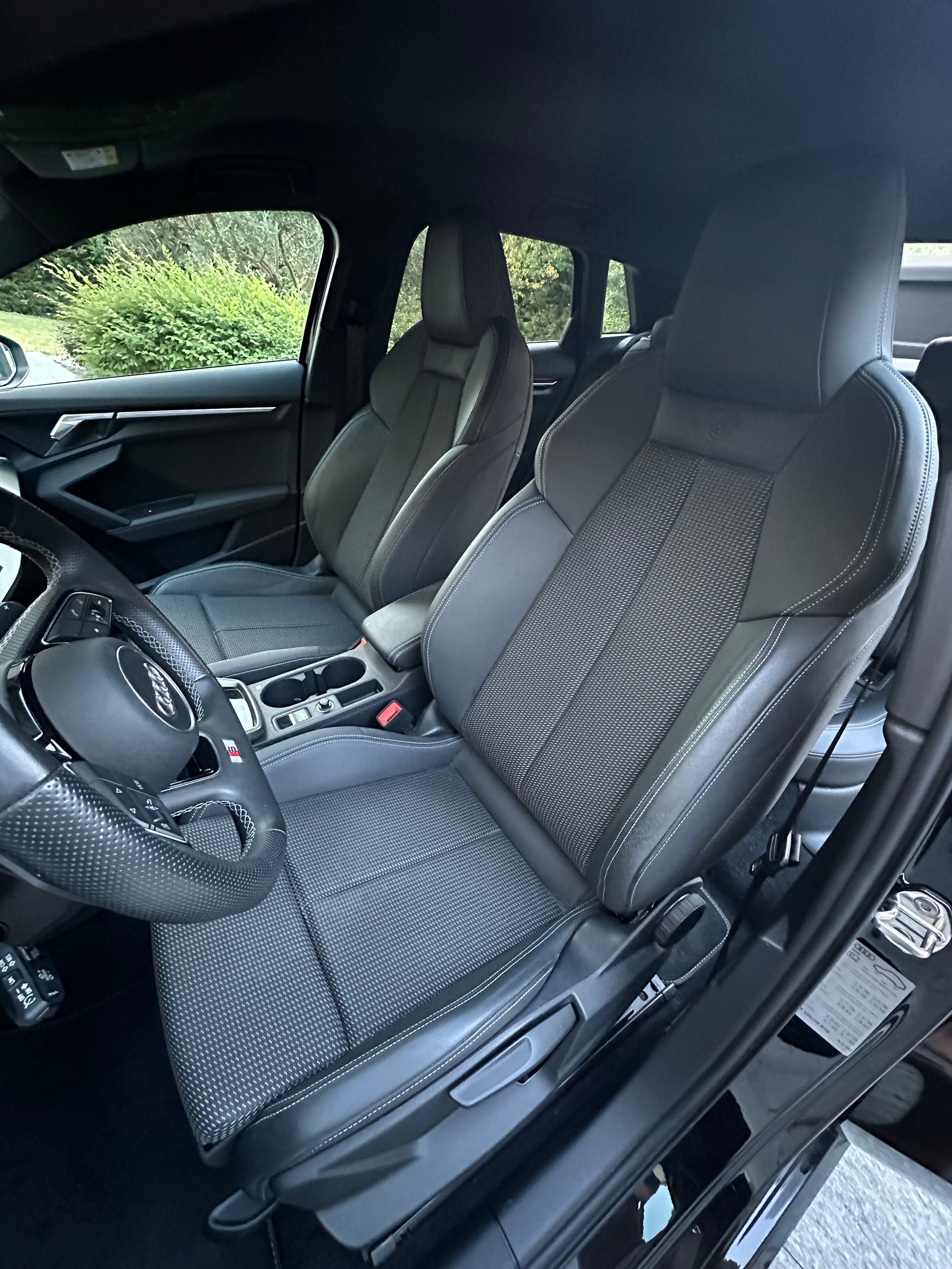 AUDI Sportback S line edition-image-3