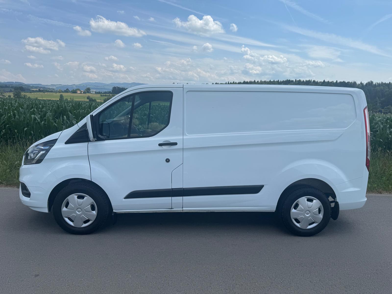 FORD Transit Custom Van 300 L1H1 Trend A-image-2