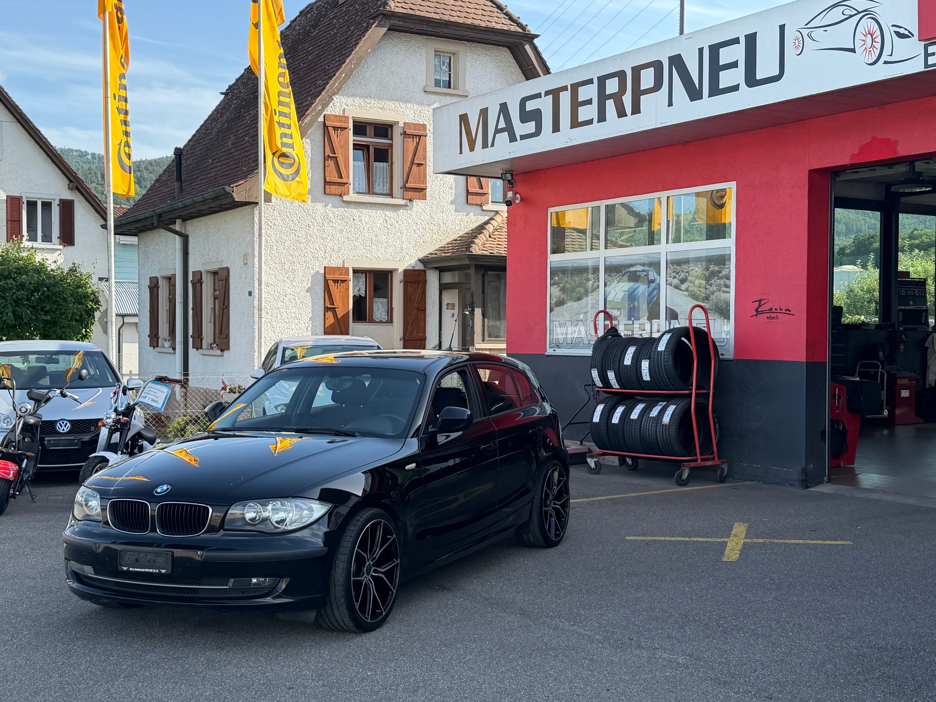 BMW 116i-image-1