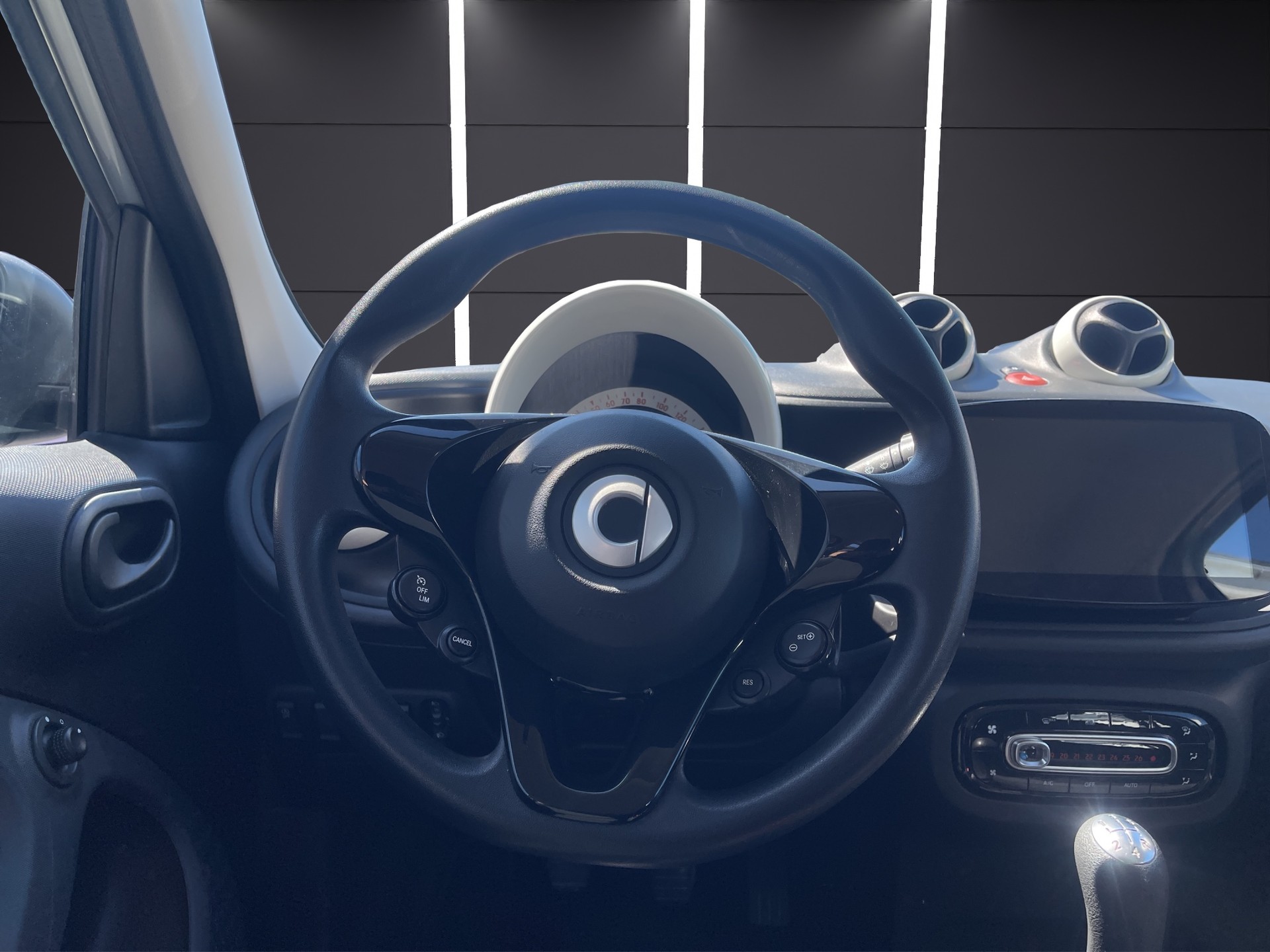 SMART forfour-image-19