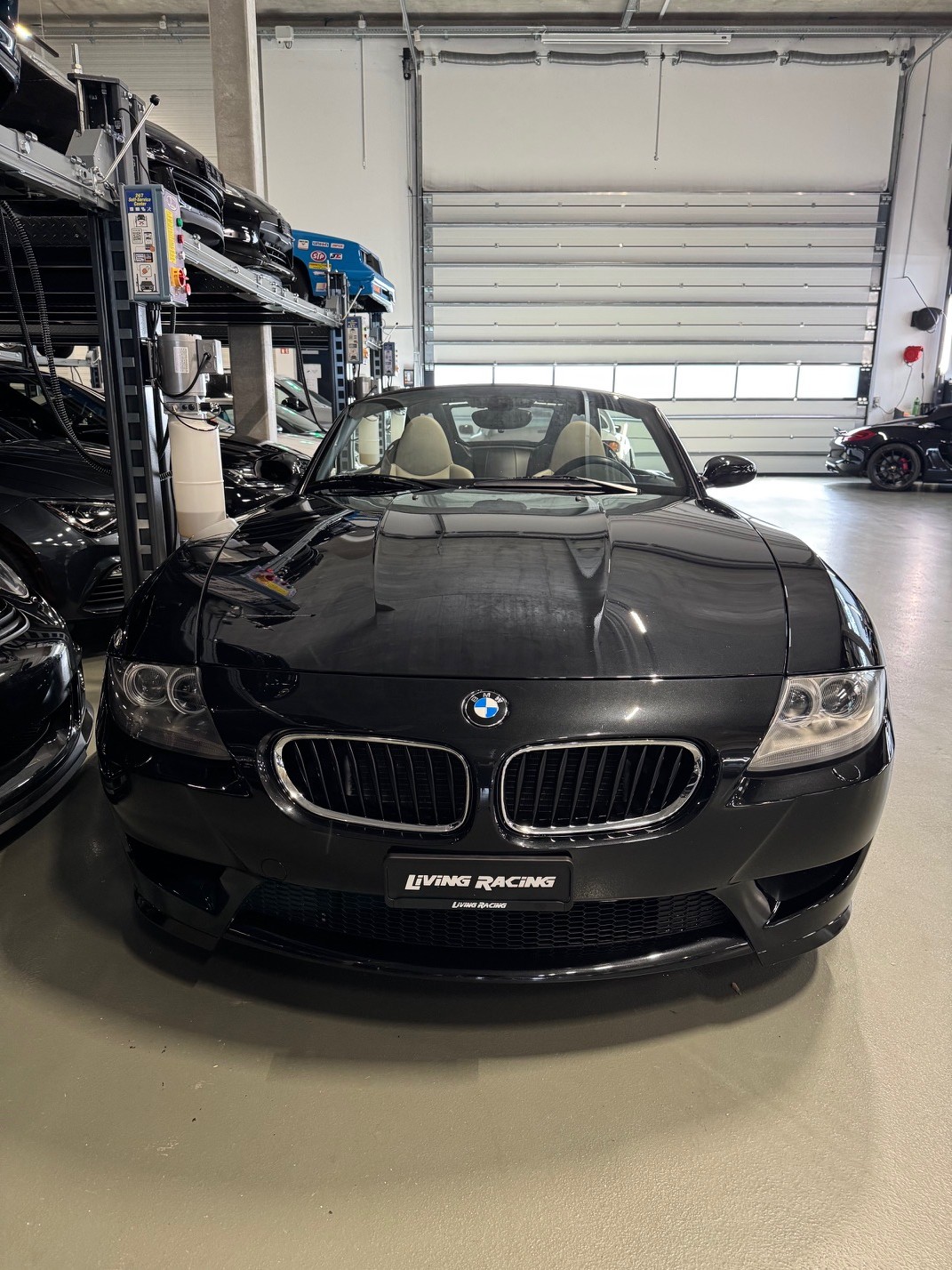BMW Z4 M Roadster-image-4