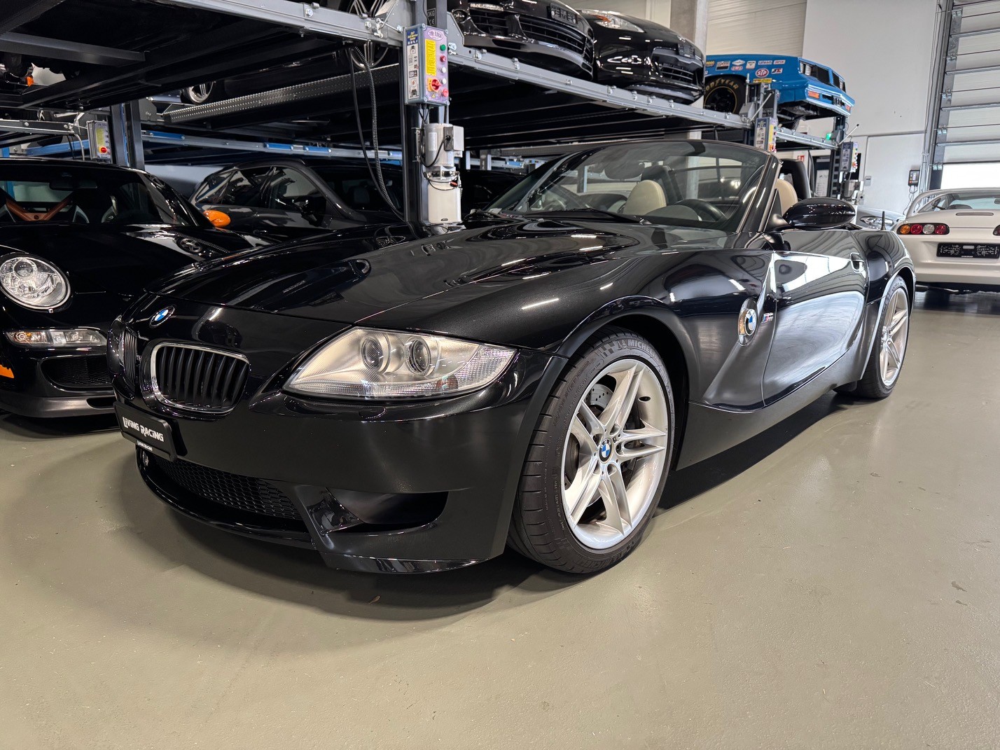 BMW Z4 M Roadster-image-1