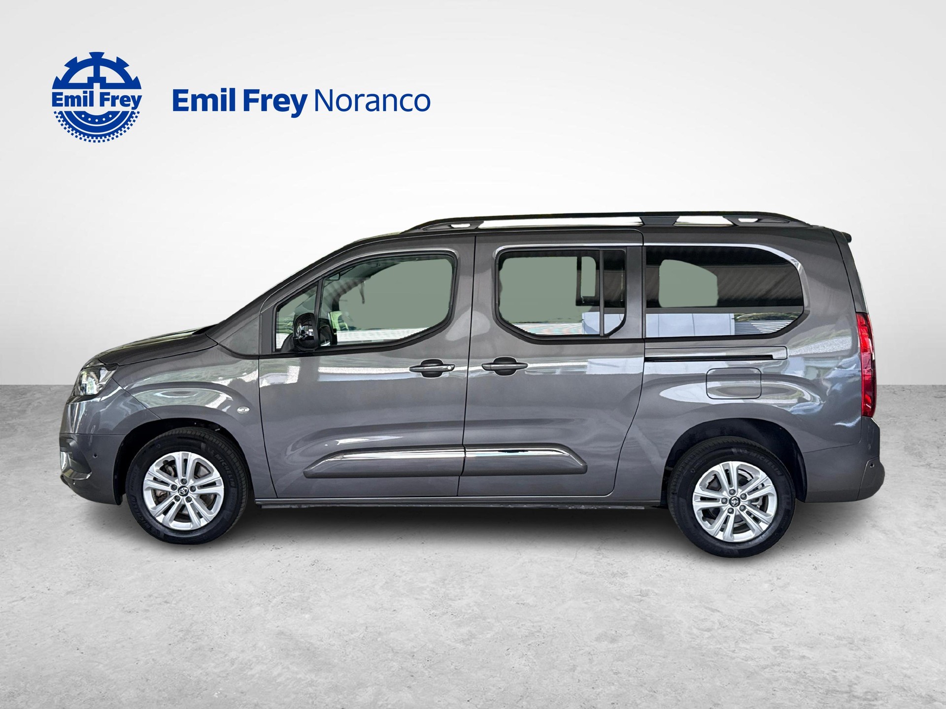 TOYOTA Proace City Verso L2 1.5 HDi 130 Trend-image-1