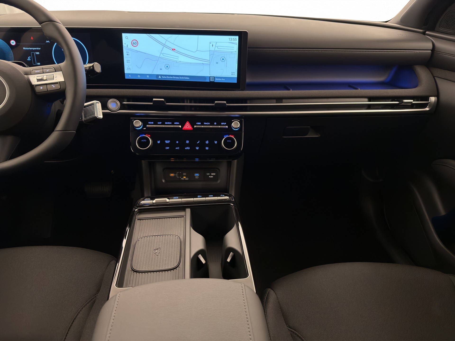 HYUNDAI Tucson 1.6 T-GDi HEV Origo Black Line-image-9