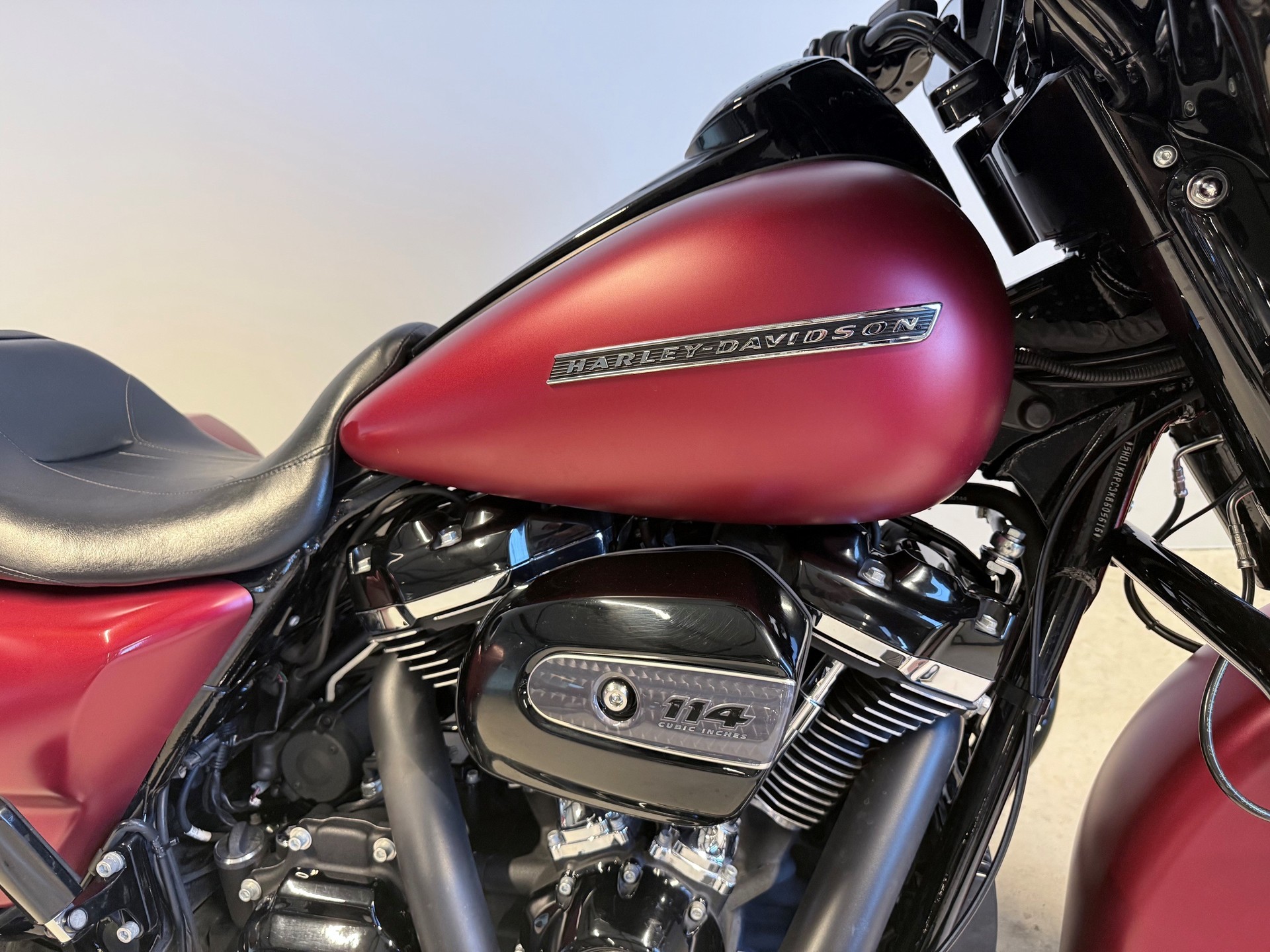 HARLEY-DAVIDSON FLHXS Street Glide Special 114-showroom-element-1