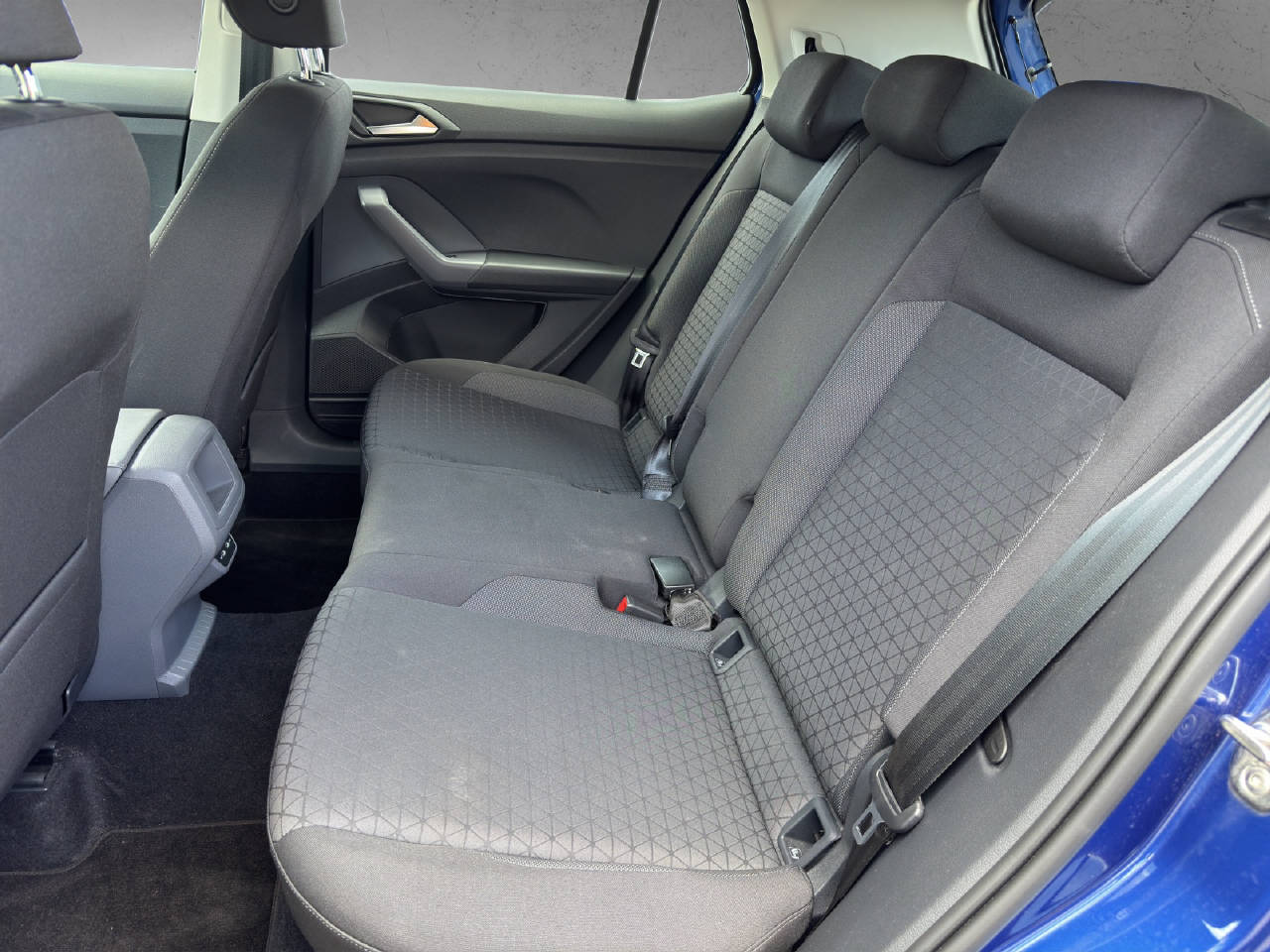 VW T-Cross 1.0 TSI Life-image-10
