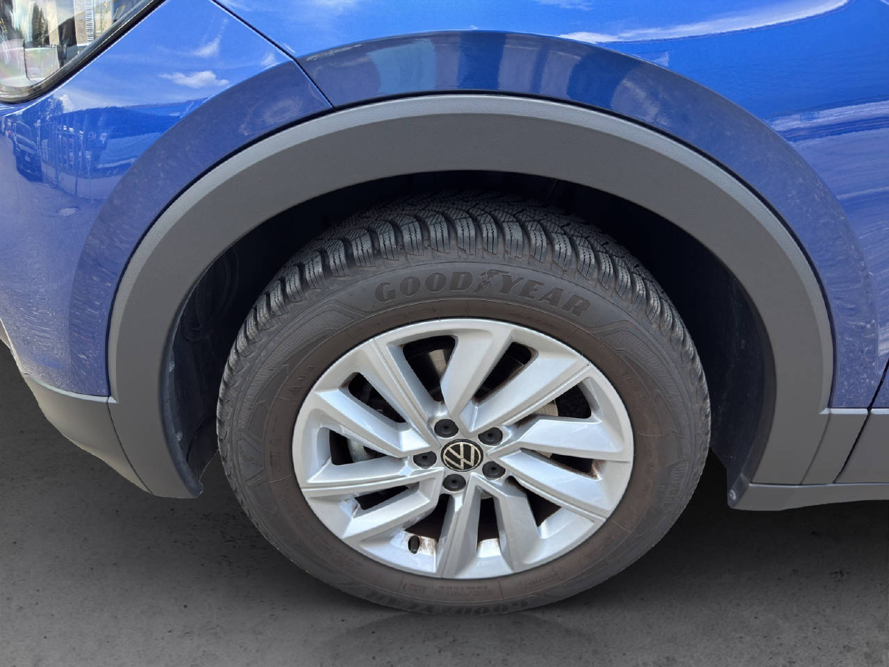 VW T-Cross 1.0 TSI Life-image-12