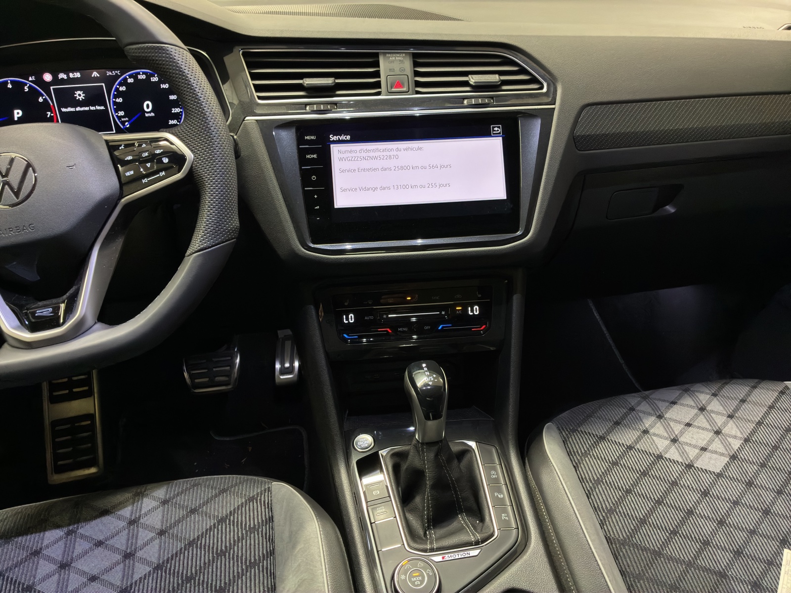 VW Tiguan 2.0TSI R-Line 4Motion DSG-image-10