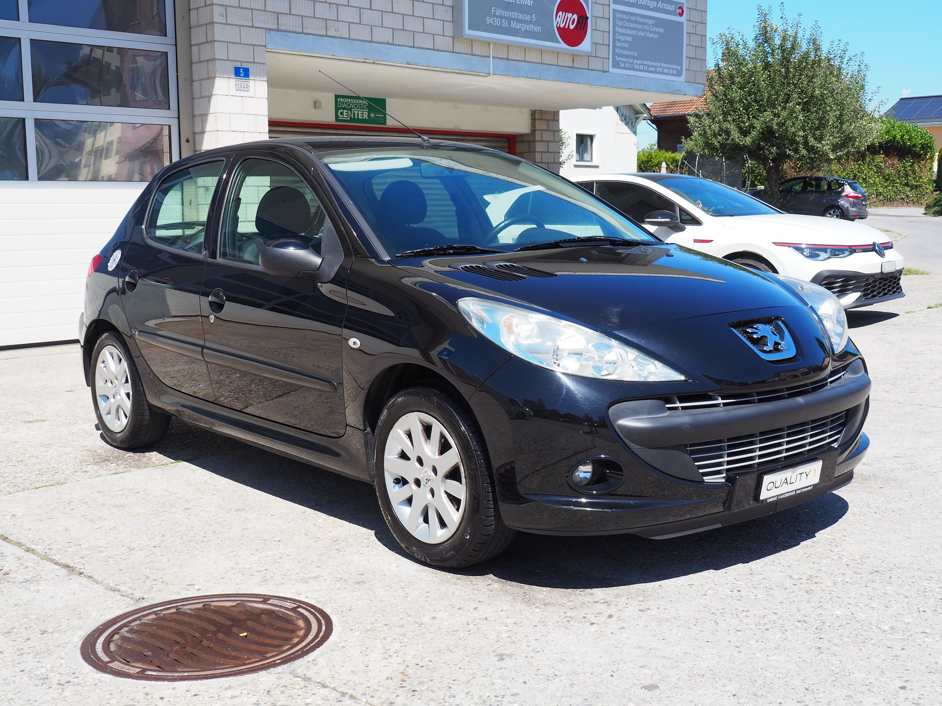 PEUGEOT 206+ 1.4 Trendy-image-5