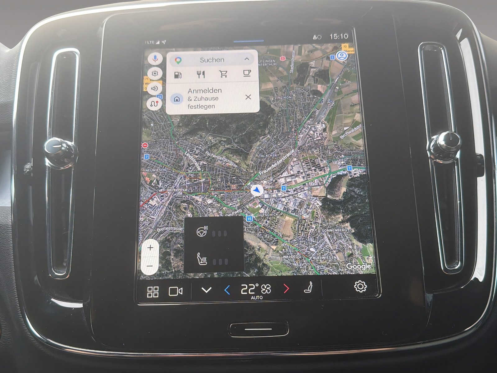 VOLVO XC40 2.0 B4 MH Plus Dark-image-13