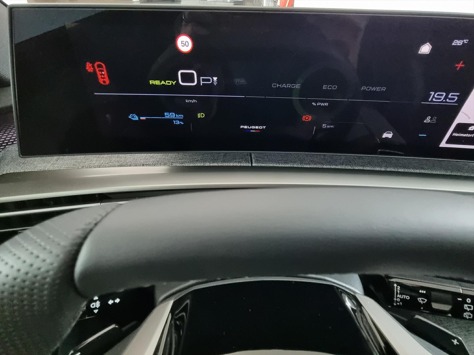 PEUGEOT 5008 GT Exclusive AWD 73kWh 7-Plätzer-image-10
