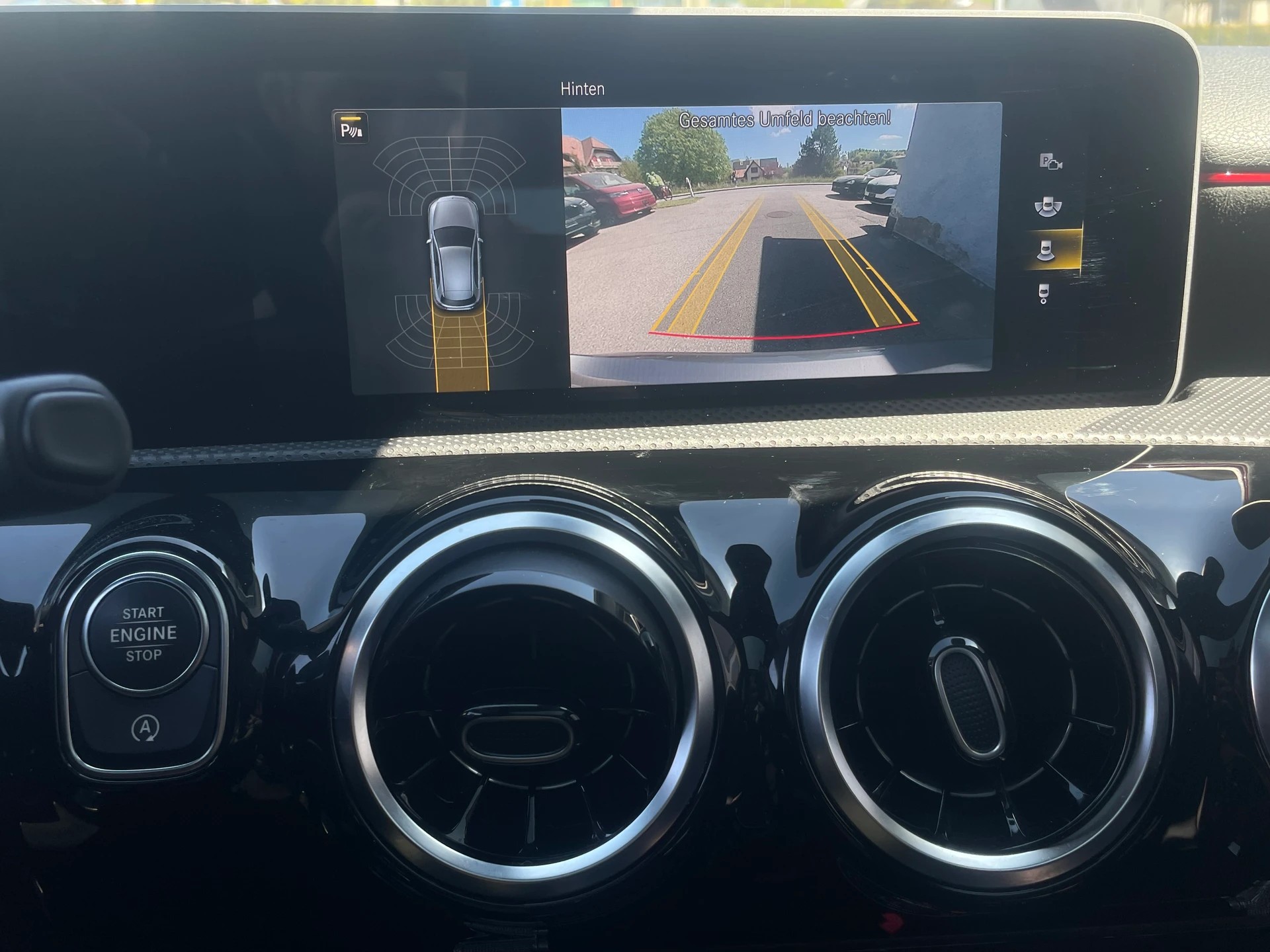 MERCEDES-BENZ A 250 AMG Line 7G-DCT-image-10