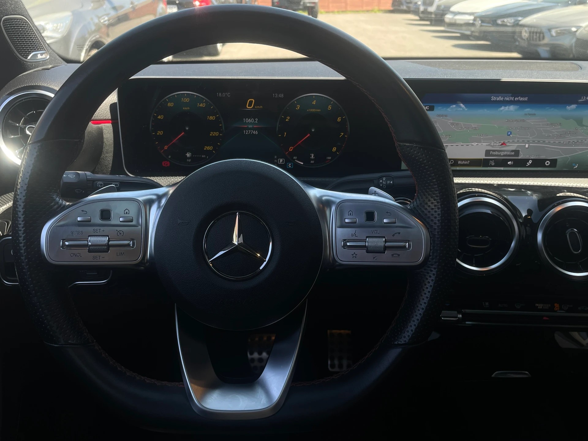 MERCEDES-BENZ A 250 AMG Line 7G-DCT-image-7