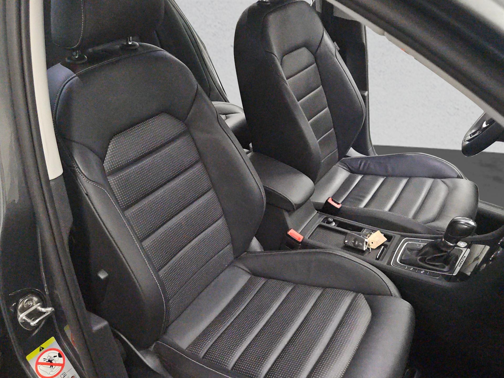 VW Golf 2.0 TDI Alltrack 4Motion DSG-image-16