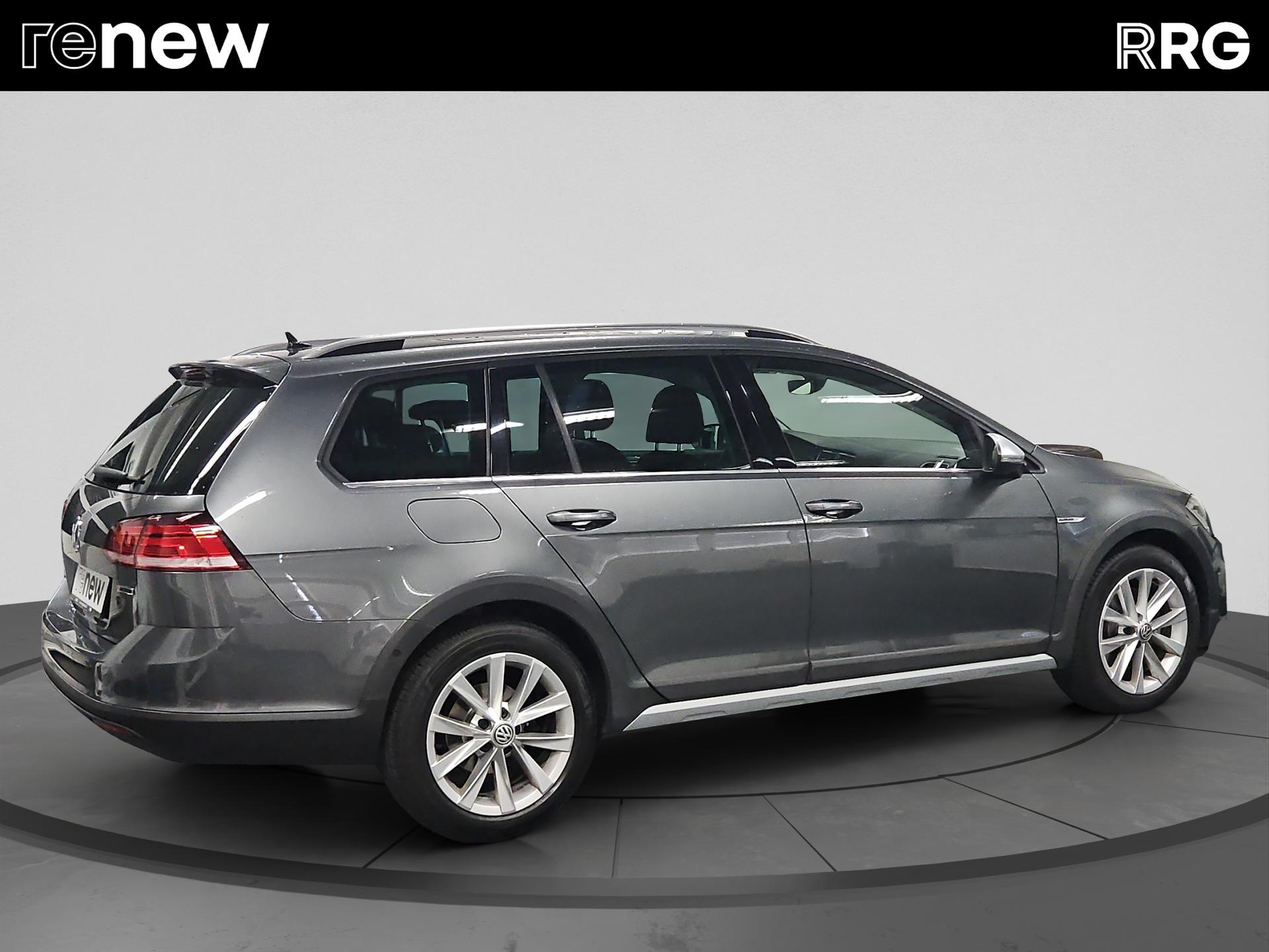 VW Golf 2.0 TDI Alltrack 4Motion DSG-image-2