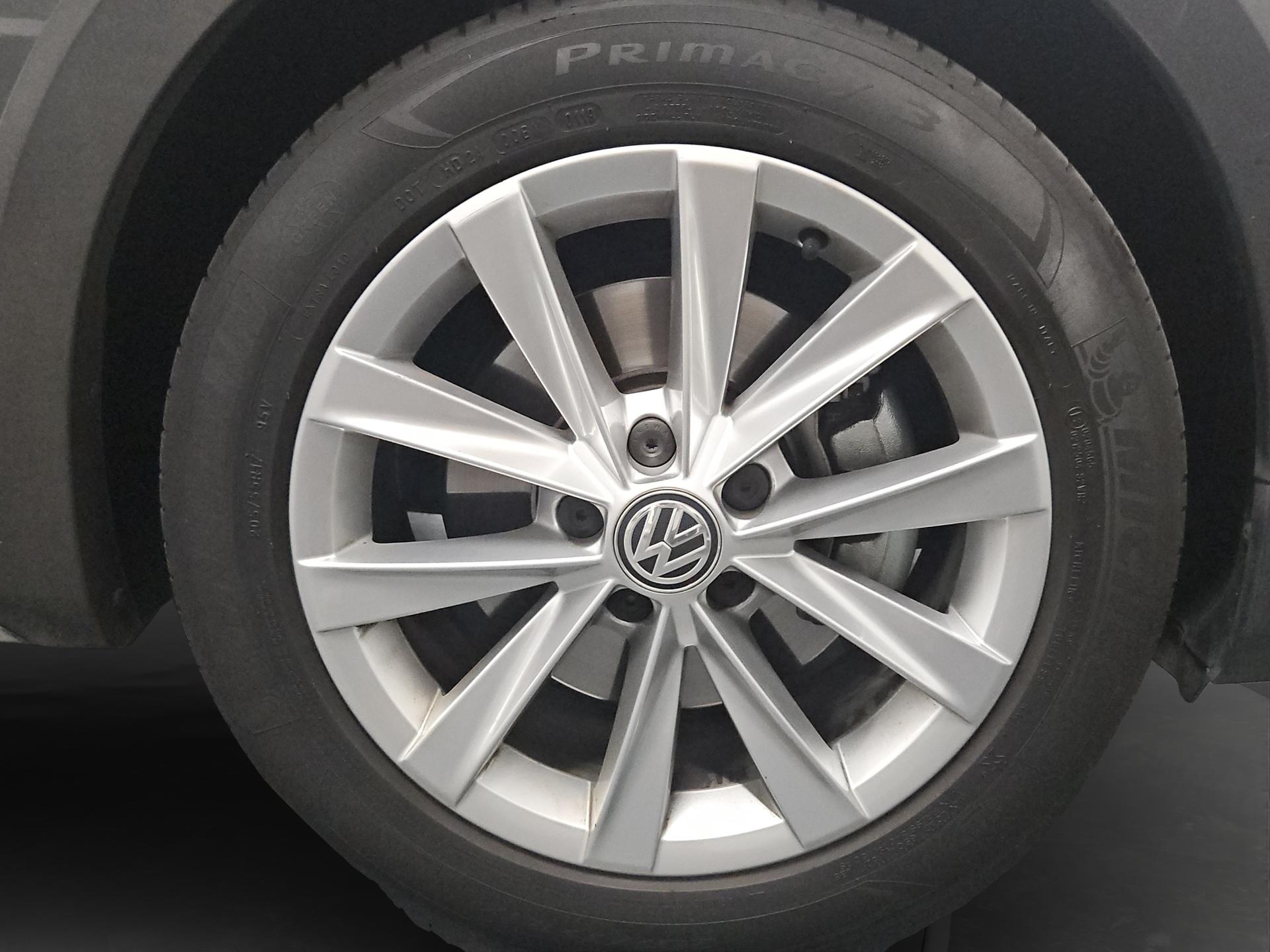 VW Golf 2.0 TDI Alltrack 4Motion DSG-image-17