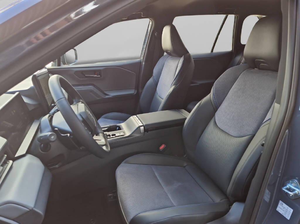 TOYOTA RAV-4 2.5 Plug-In-Hybrid Style 48167/001-image-8