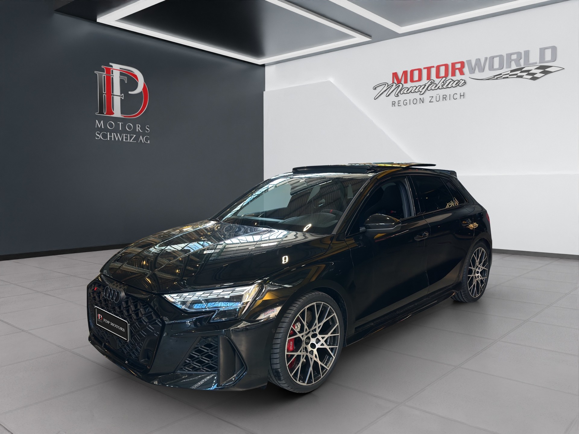 AUDI RS3 Sportback 2.5 TSI quattro S-tronic-image-6