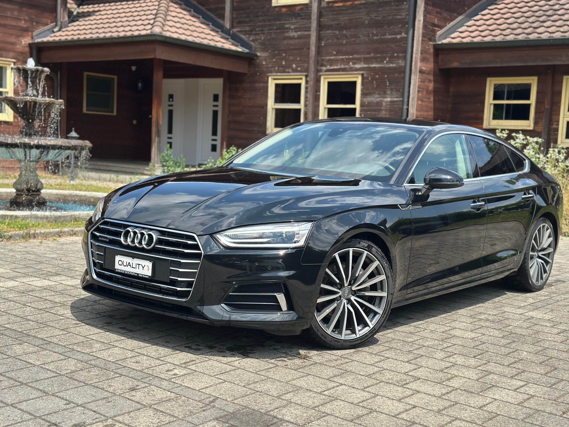 AUDI A5 Sportback 2.0 TFSI Design quattro S-tronic-image-0