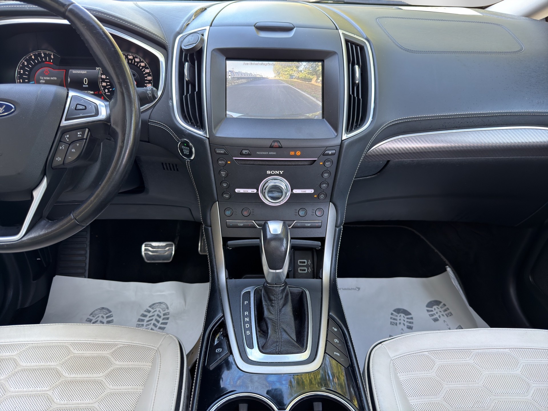 FORD S-Max 2.0 TDCi Vignale AWD PowerShift-image-15