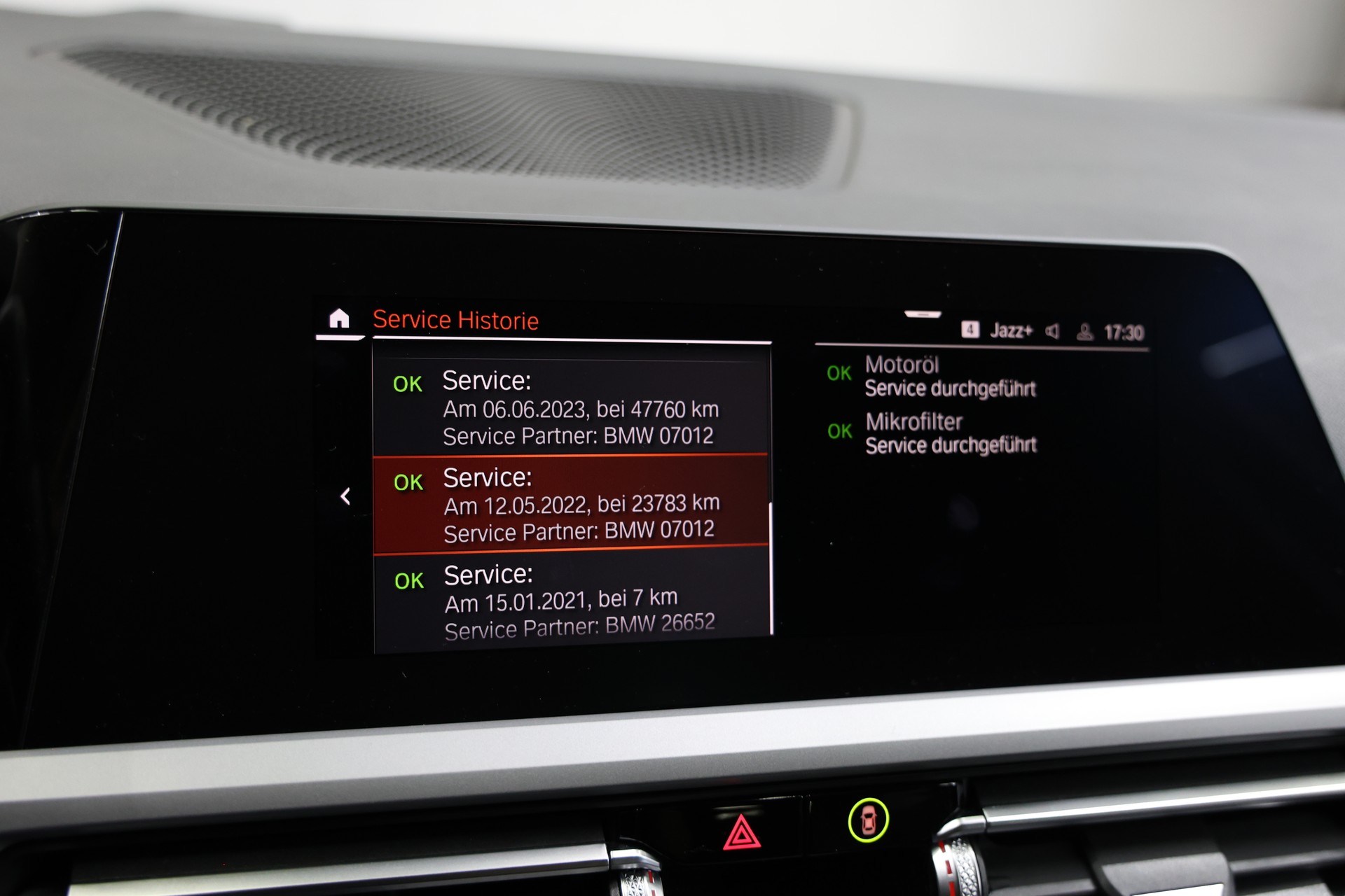 BMW 318d G21 48V Touring Steptronic-image-22