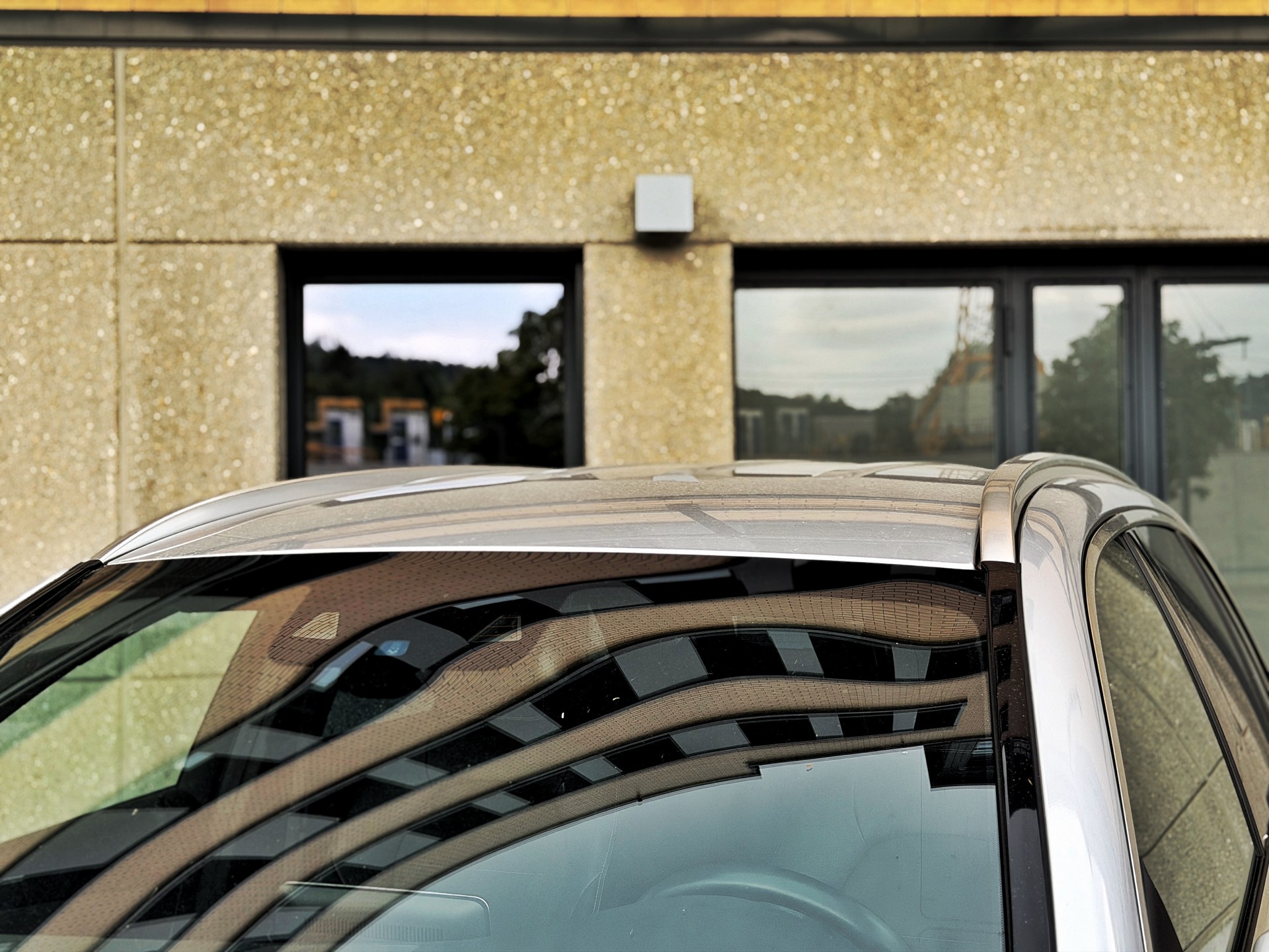 MERCEDES-BENZ GLC 220 d AMG Line 4Matic 9G-Tronic-image-11