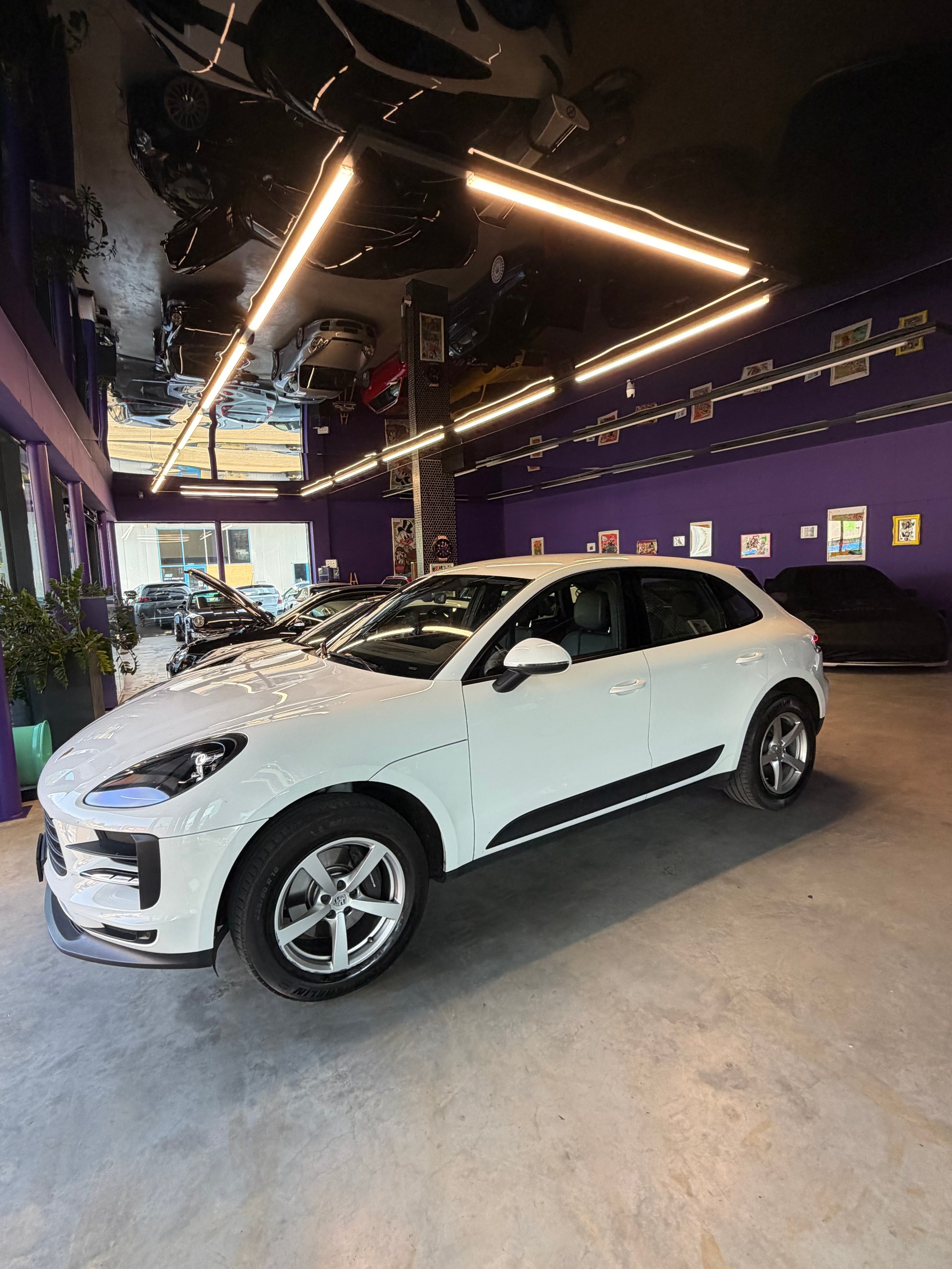 PORSCHE Macan PDK-image-1
