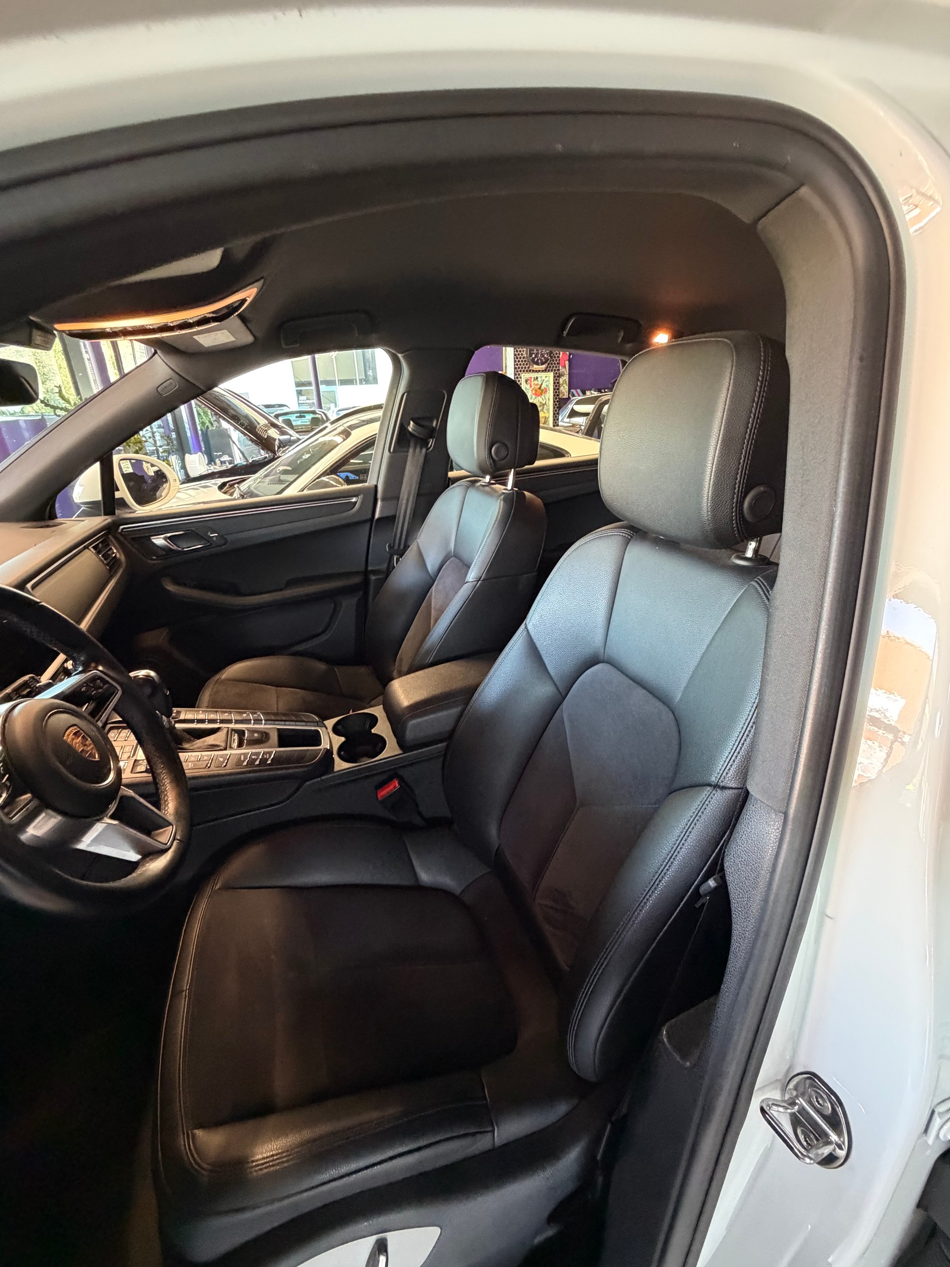 PORSCHE Macan PDK-image-10