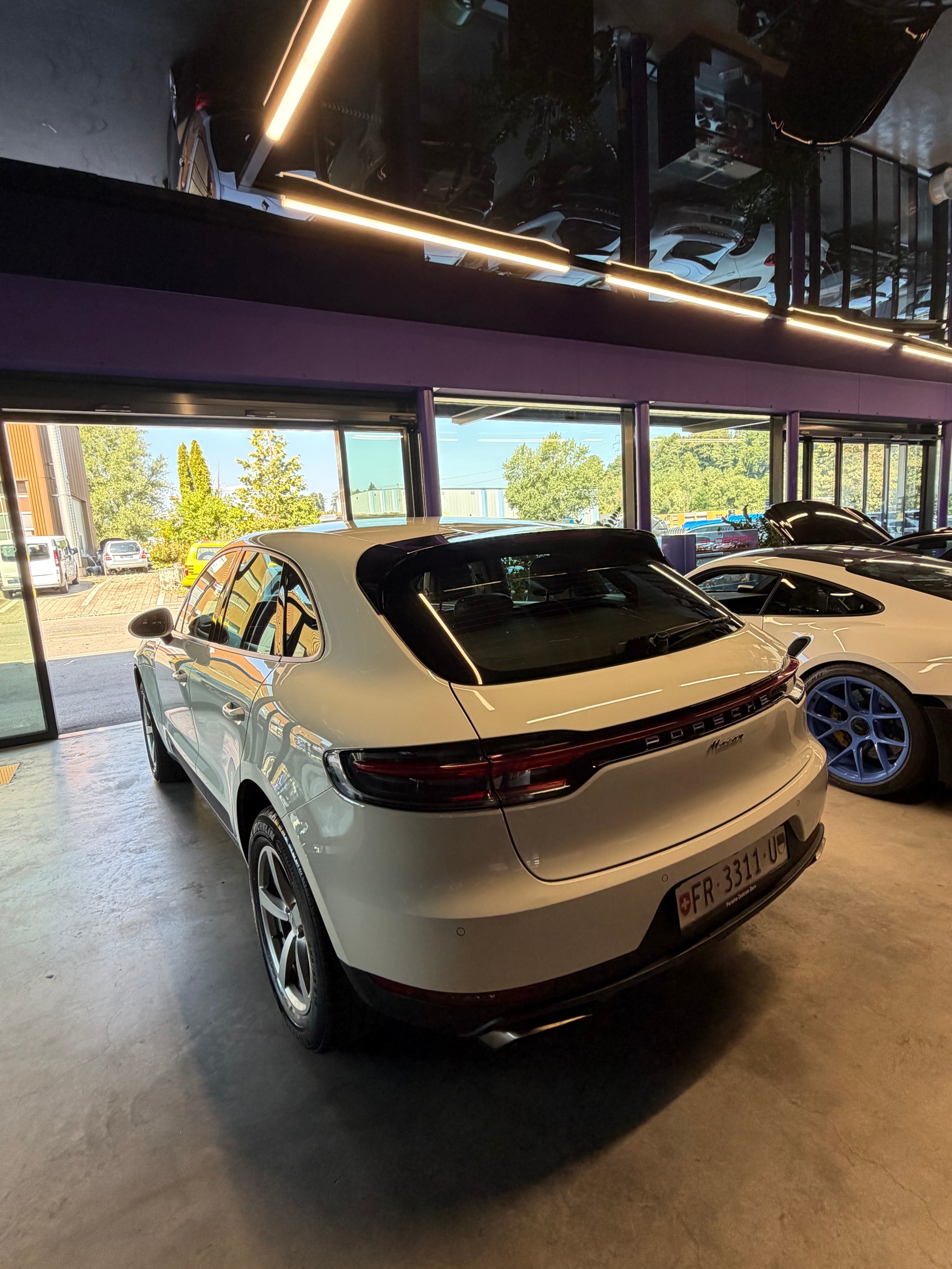 PORSCHE Macan PDK-image-7