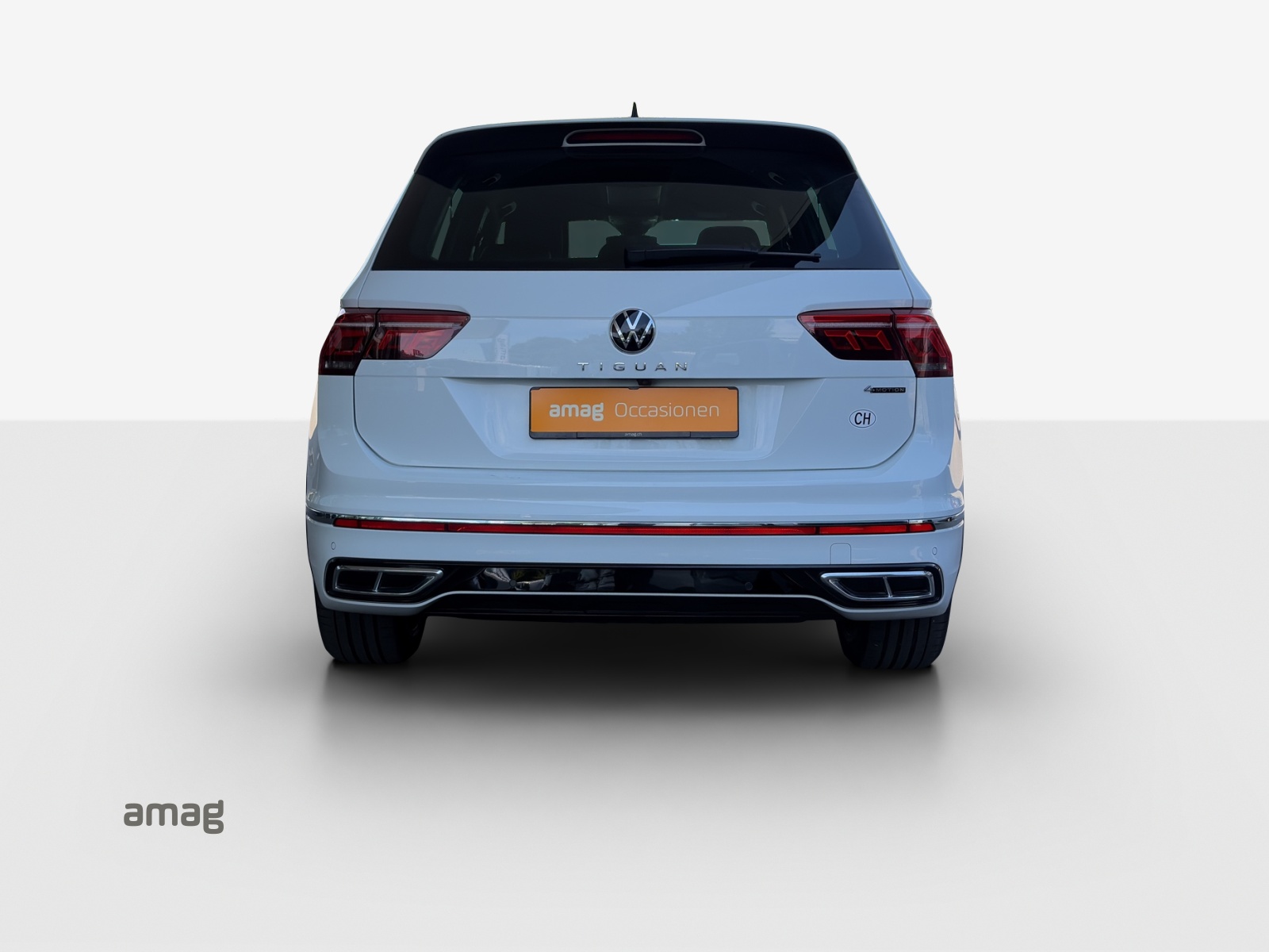 VW Tiguan 2.0TSI R-Line 4Motion DSG-image-3