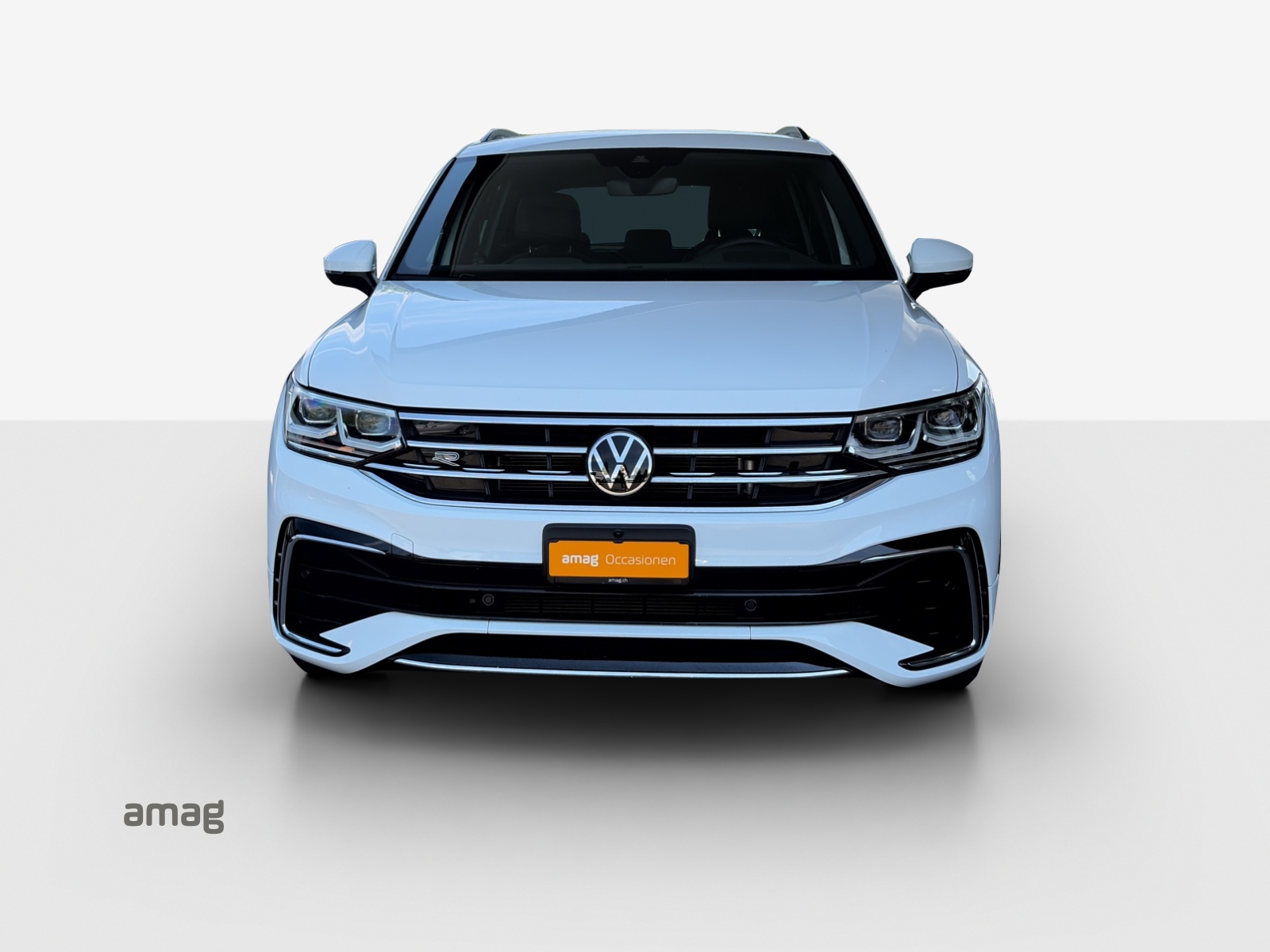 VW Tiguan 2.0TSI R-Line 4Motion DSG-image-6