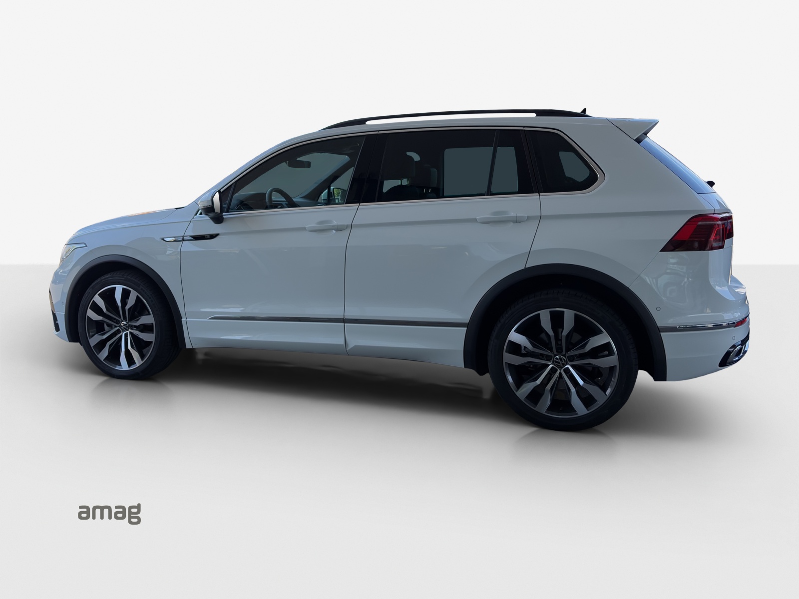 VW Tiguan 2.0TSI R-Line 4Motion DSG-image-1