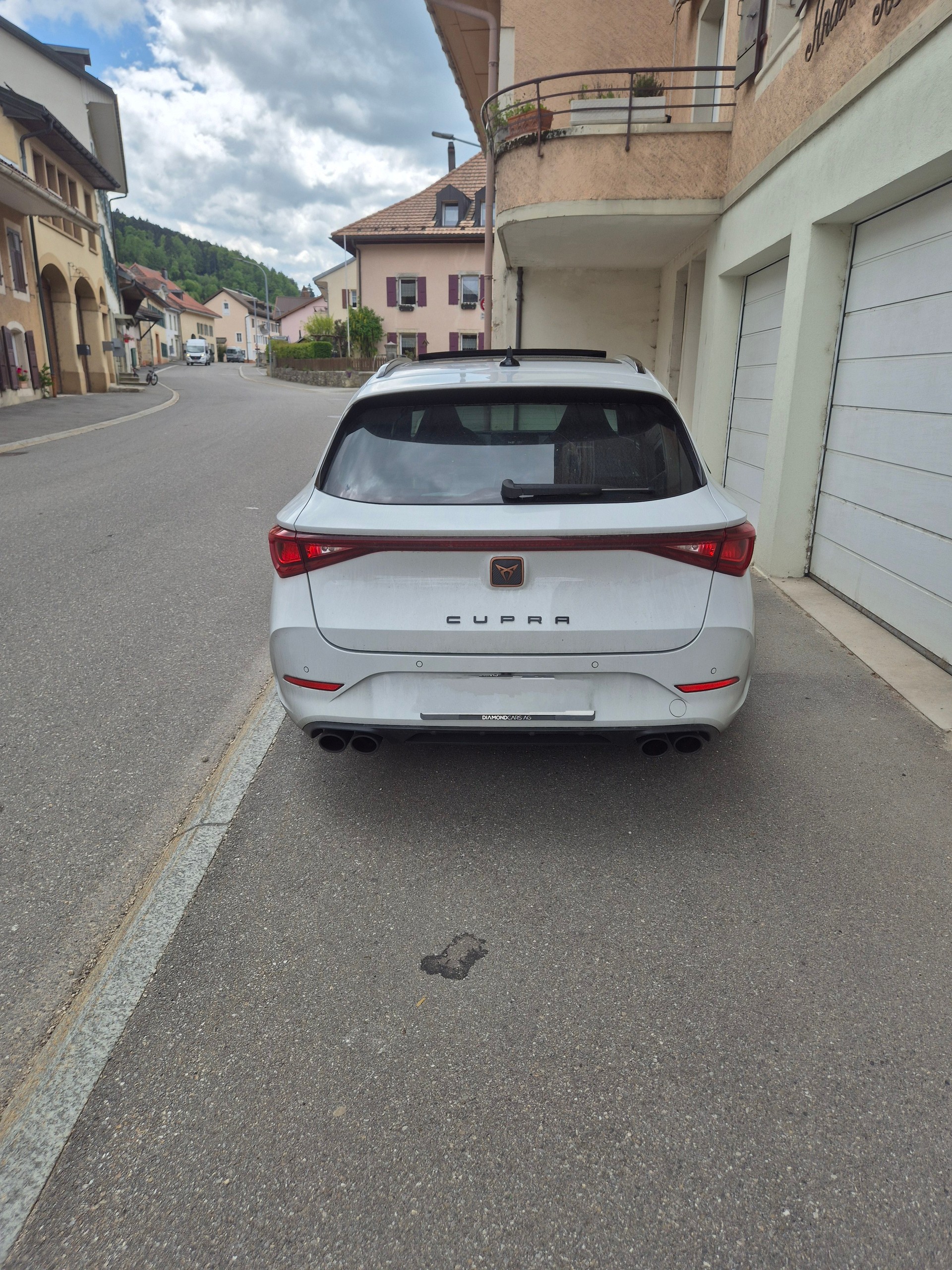 CUPRA 2.0 TSI 310 4Drive DSG-image-2