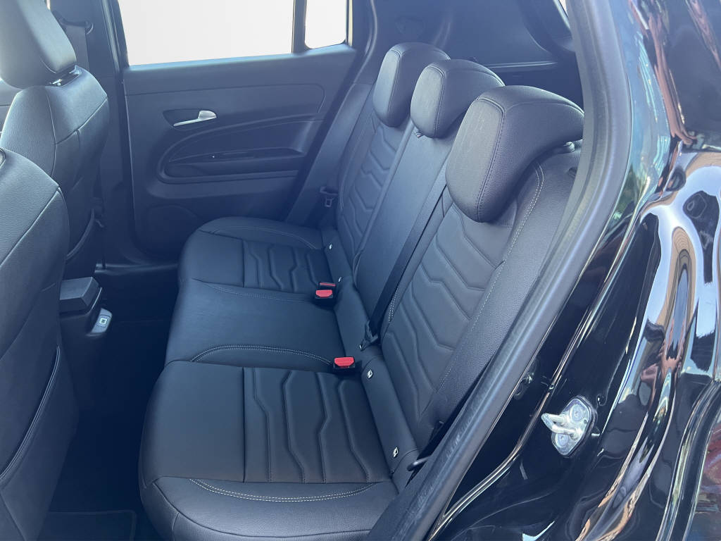 JEEP Avenger Summit-image-14