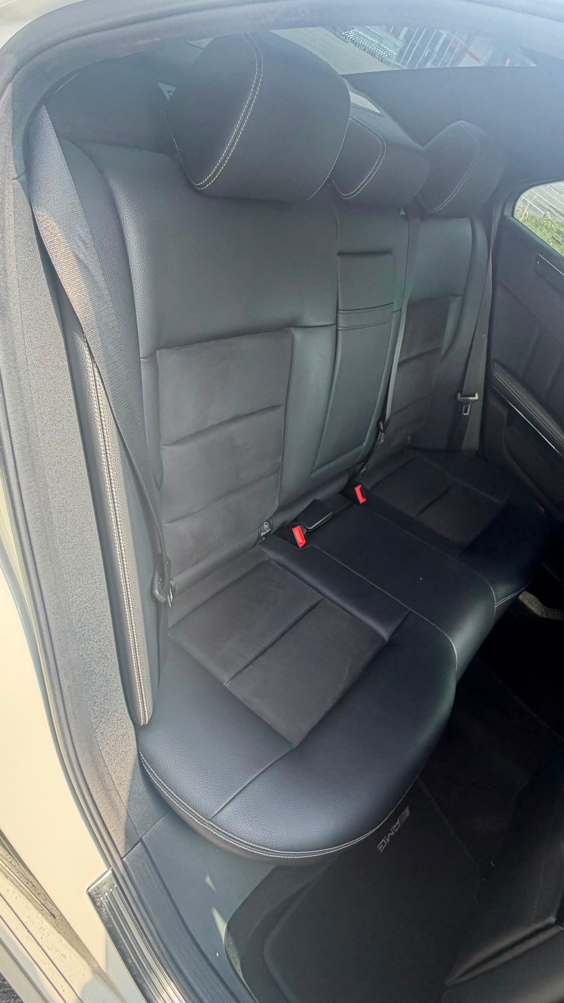 MERCEDES-BENZ E 350 CDI BlueEff. Avantgarde 4Matic 7G-Tronic-image-7