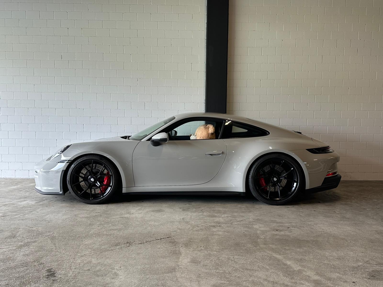 PORSCHE 911 GT3 Touring PDK-image-0