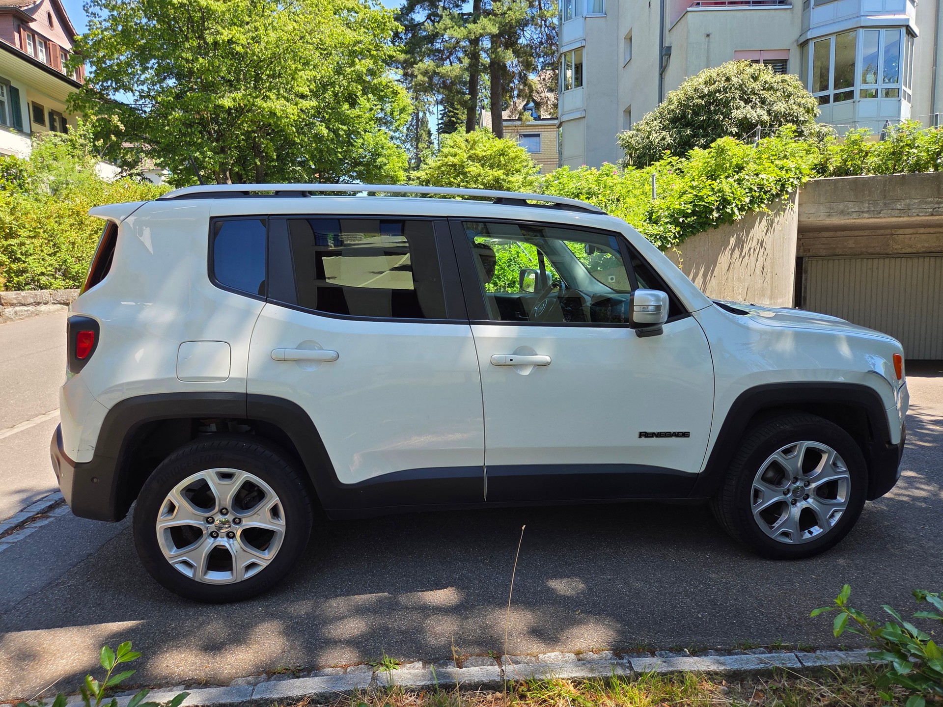 JEEP 1.4 170 MultiAir 75th Ann. AWD-image-2
