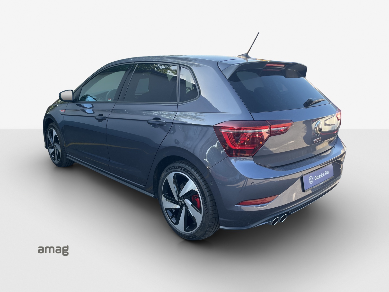 VW Polo 2.0 TSI GTI DSG-image-2