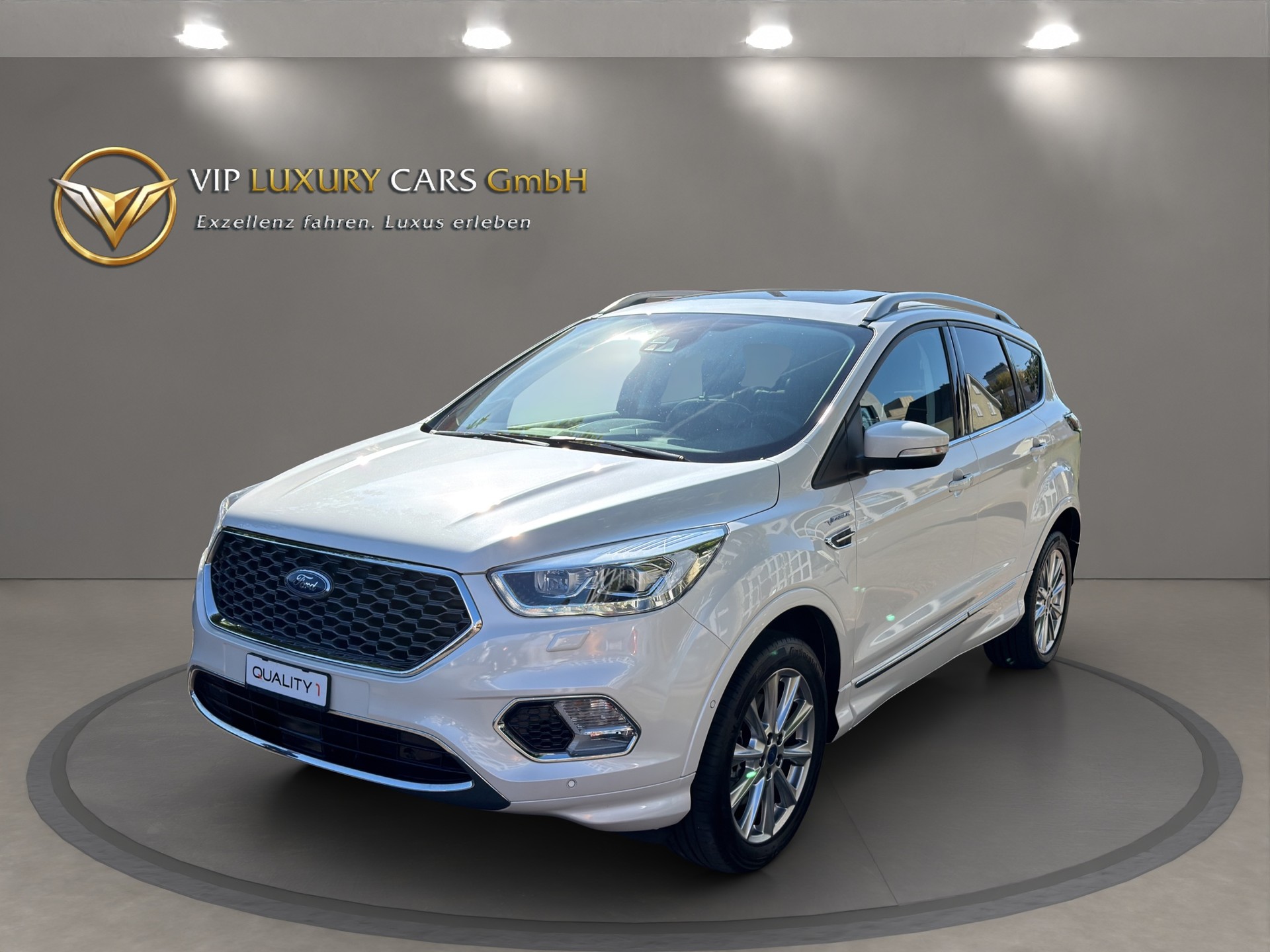FORD Kuga 1.5 SCTi Vignale 4WD Automatic-showroom-element-1