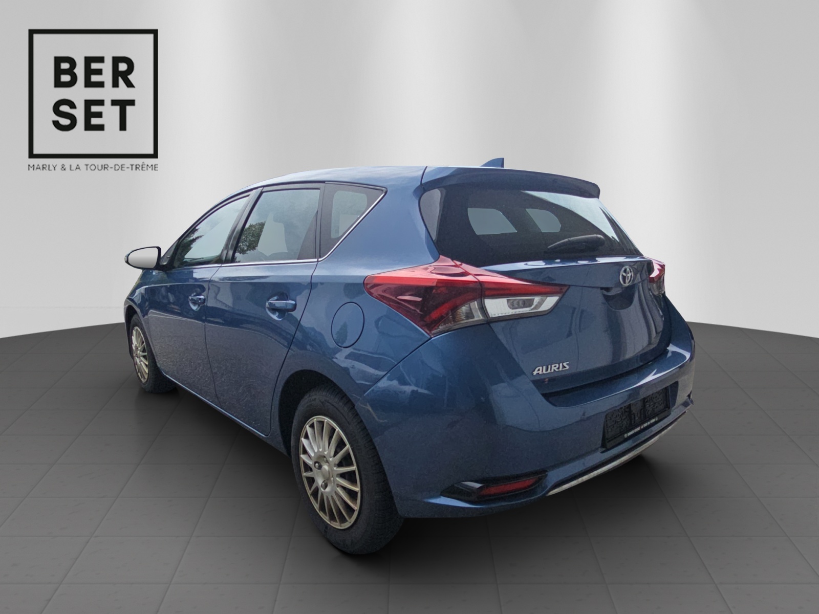TOYOTA Auris 1.2 T Trend-image-2