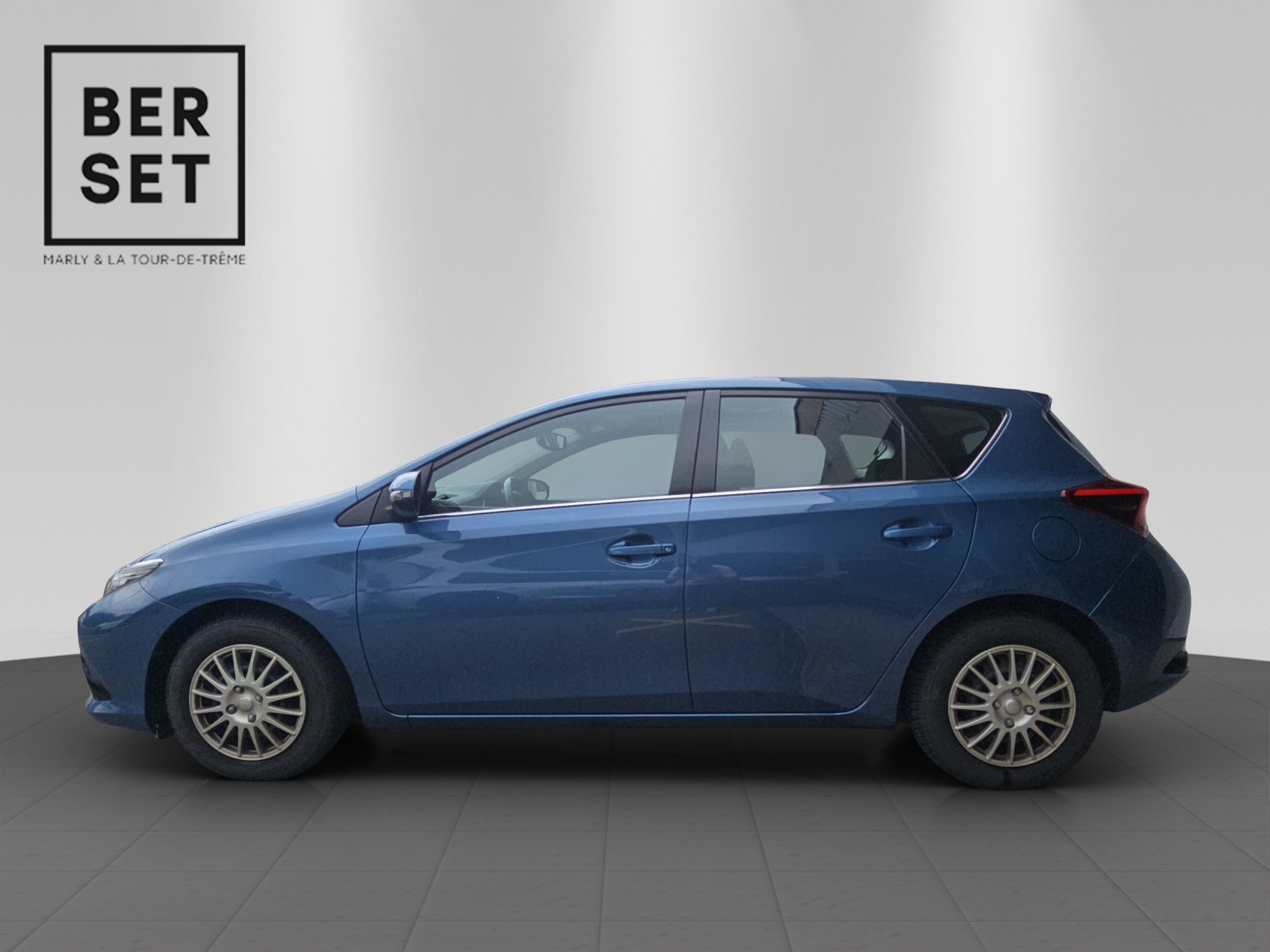 TOYOTA Auris 1.2 T Trend-image-1